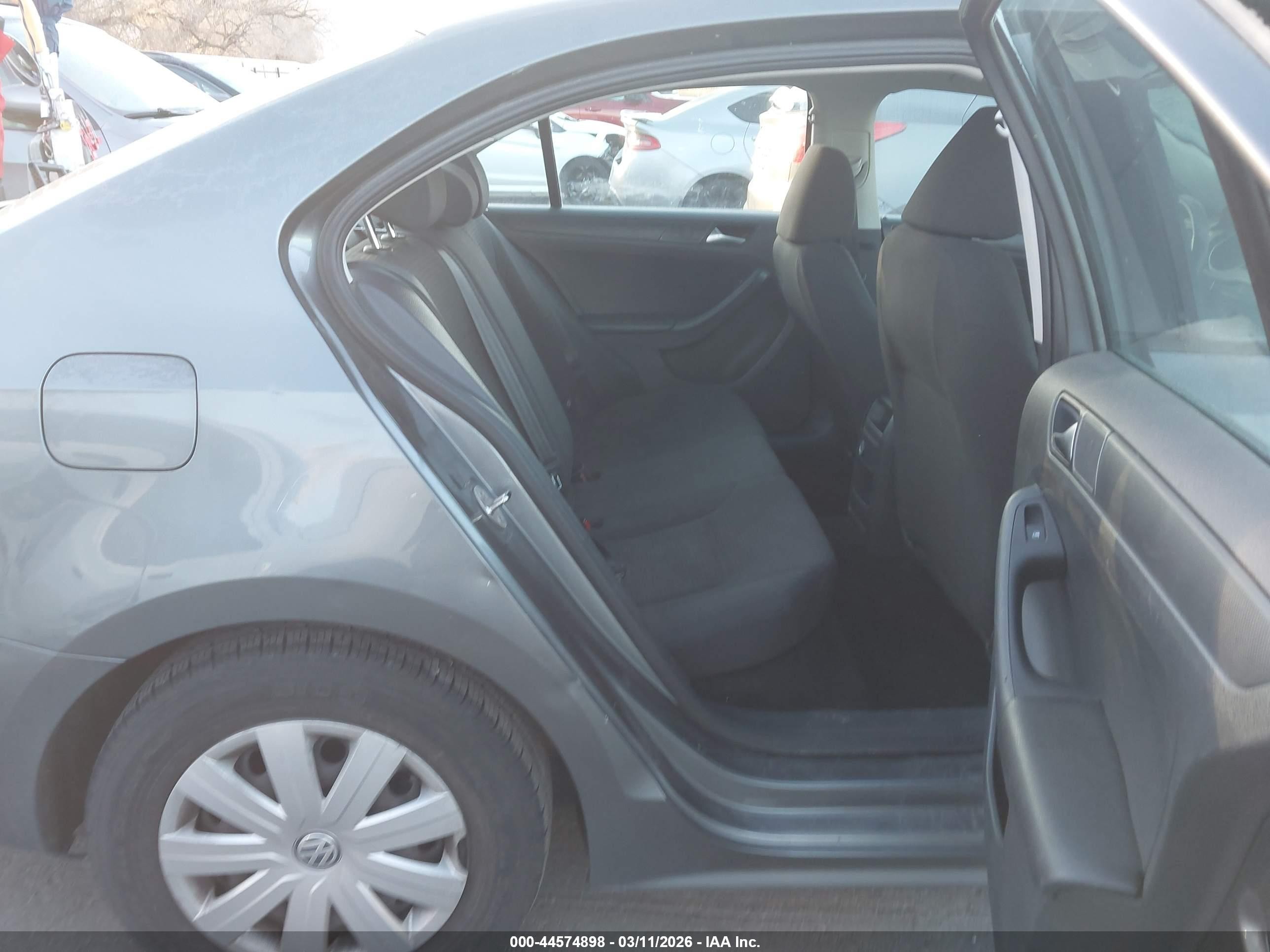 2016 Volkswagen Jetta VIN 3VW267AJ4GM303472 IAAI salvage auction — Front End, Salvage (Utah), sold $1,050 on 2026-07-02 (photo 8)