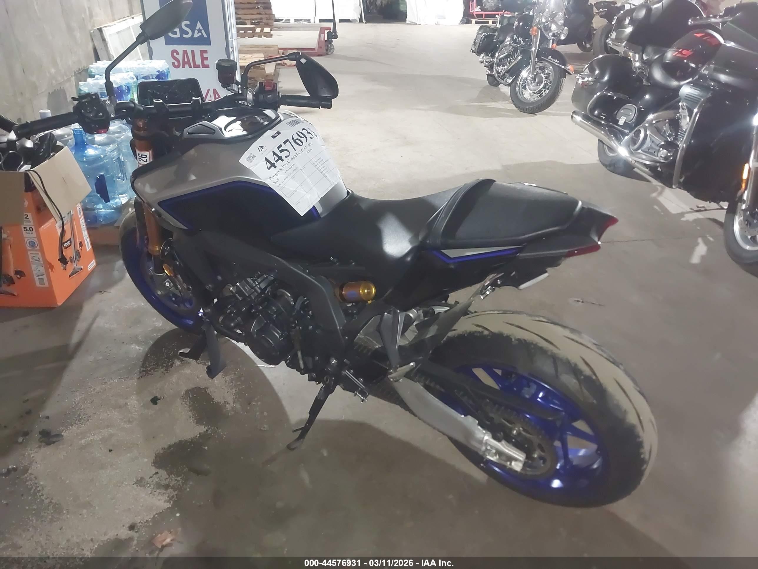 2025 Yamaha MT09 VIN JYARN95E0SA001675 IAAI salvage auction — Front End, Salvage (Virginia), sold $3,675 on 2026-06-30 (photo 3)