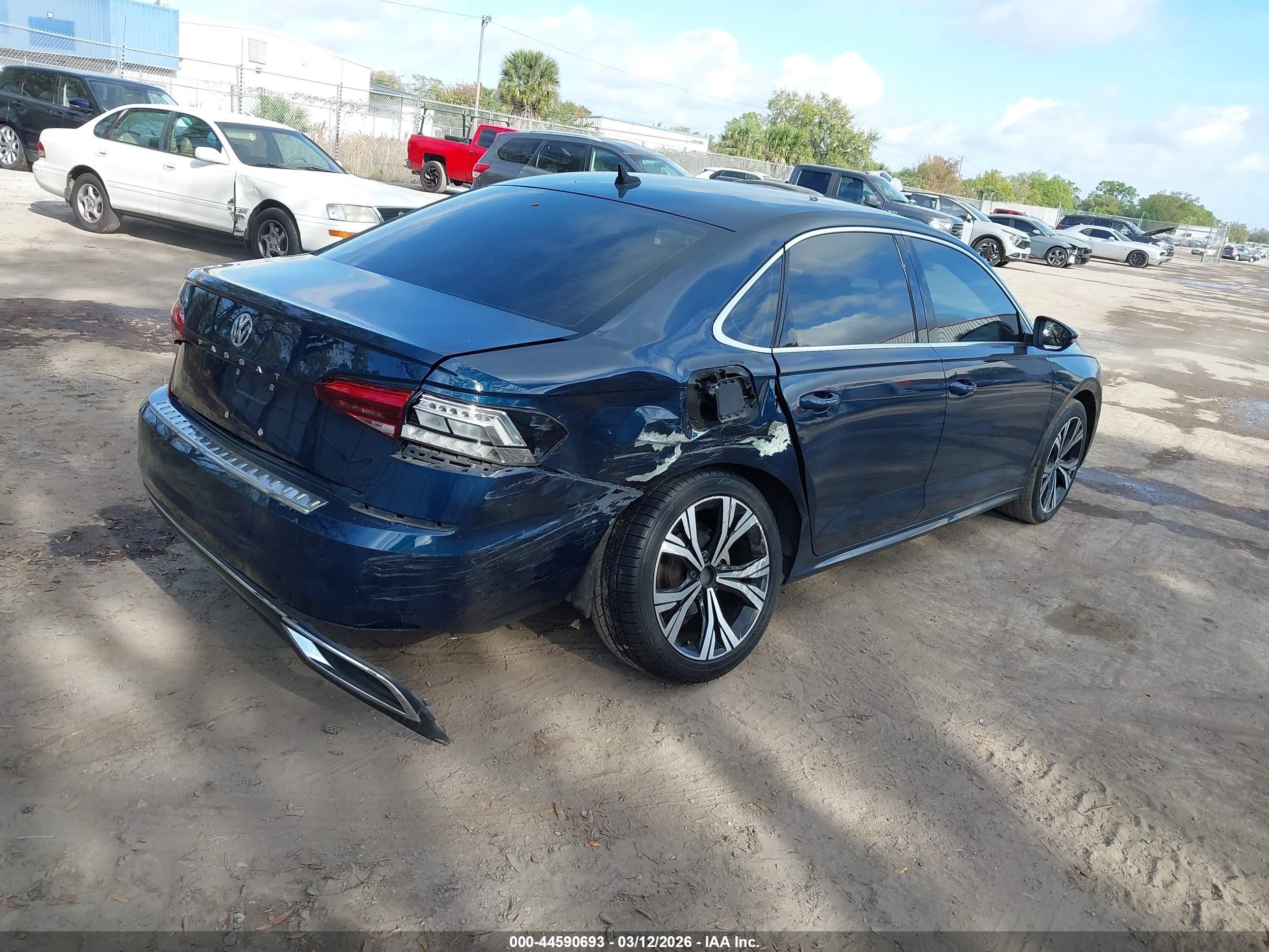 2022 Volkswagen Passat VIN 1VWSA7A36NC007674 IAAI salvage auction — Rear End, Certificate Of Destruction (Florida), sold $3,200 on 2026-09-05 (photo 4)