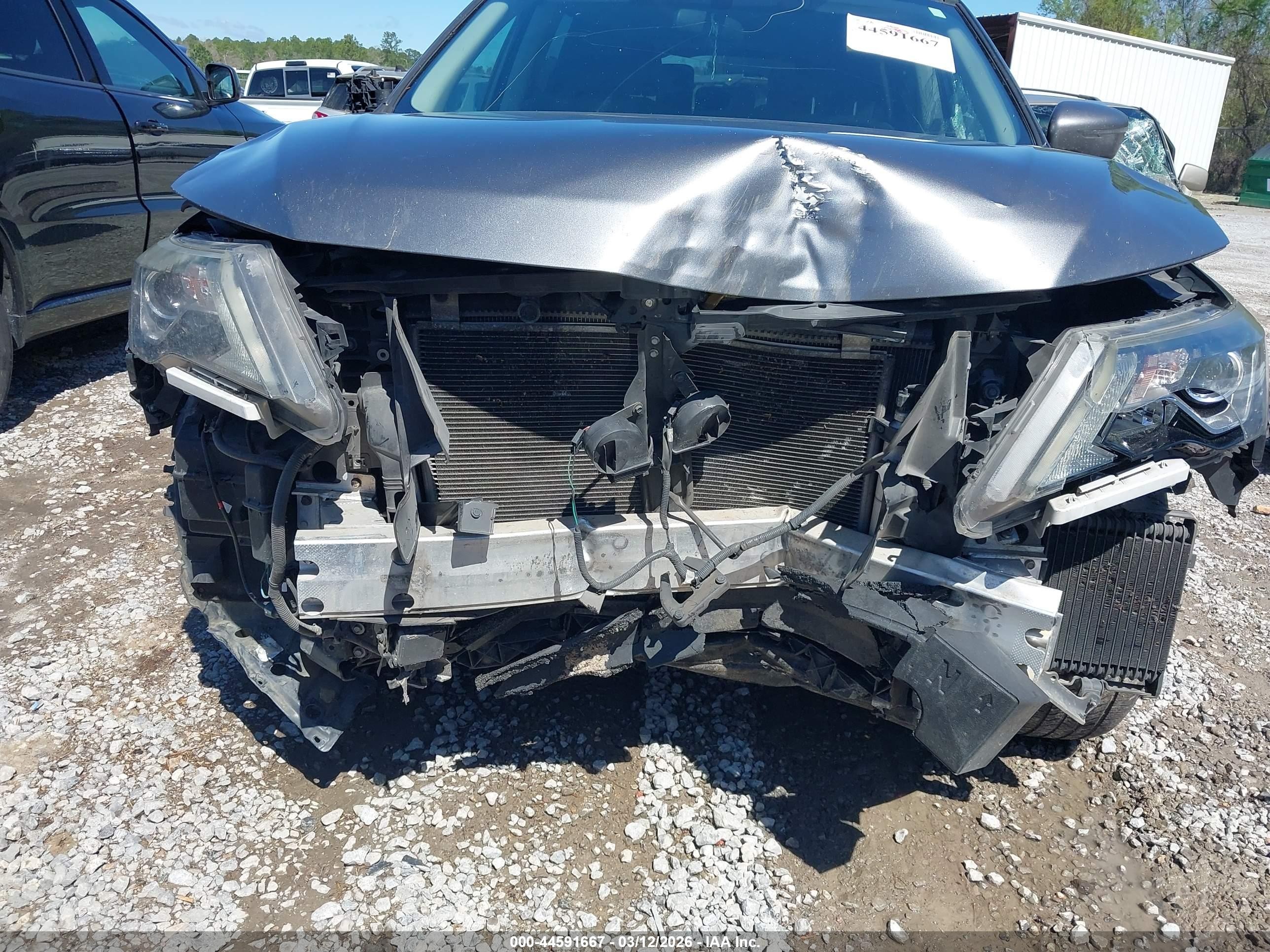 2020 Nissan Pathfinder VIN 5N1DR2AN2LC596692 IAAI salvage auction — Front End, Salvage (Mississippi), sold $400 on 2026-07-01 (photo 6)