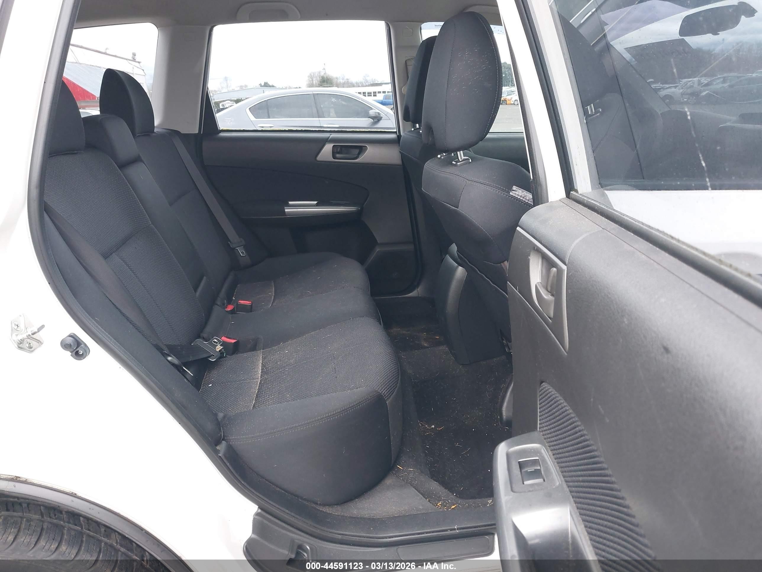 2013 Subaru Forester VIN JF2SHBAC6DH436642 IAAI salvage auction — Front & Rear, Salvage (Oregon), sold $700 on 2026-07-09 (photo 8)