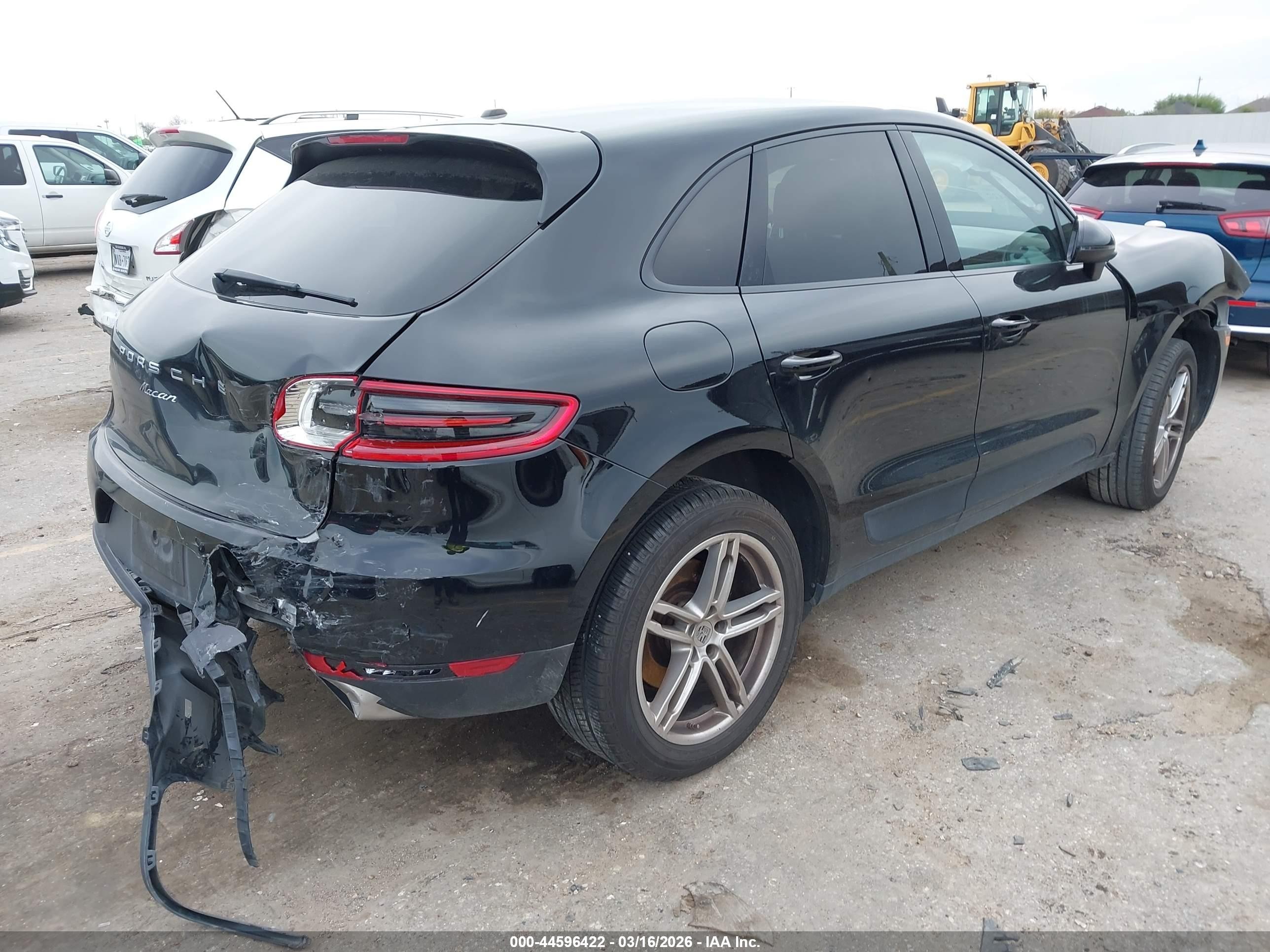 2017 Porsche Macan VIN WP1AA2A58HLB03537 IAAI salvage auction — Front & Rear, Salvage (Texas), sold $2,900 on 2026-07-01 (photo 4)