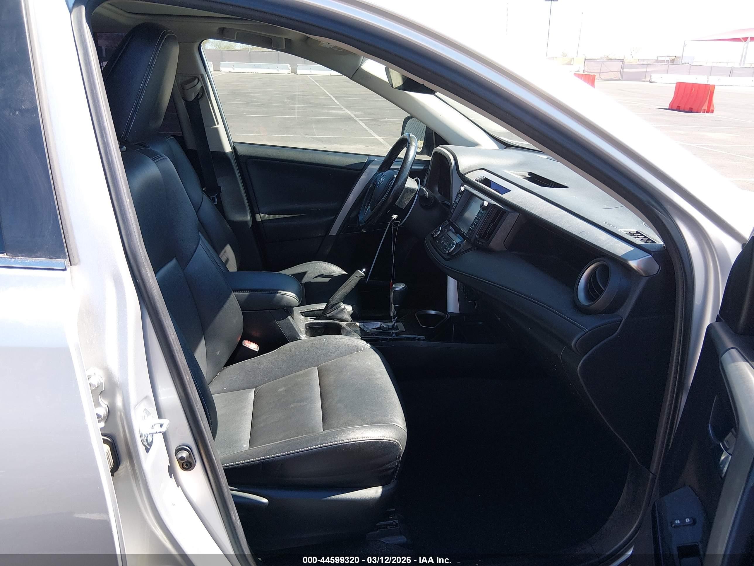 2016 Toyota RAV4 Hybrid VIN JTMDJREV6GD010848 IAAI salvage auction — Rear End, Salvage (Nevada), sold $2,550 on 2026-07-01 (photo 5)