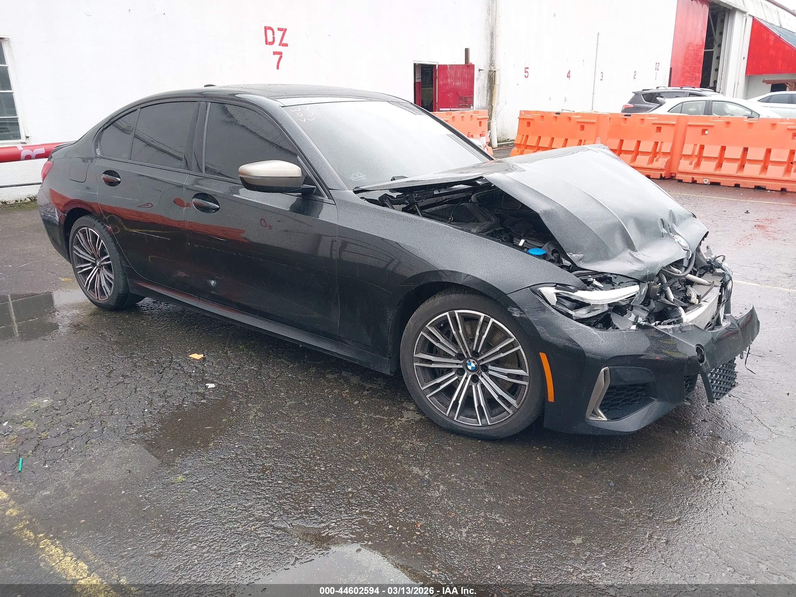 2020 BMW M340i VIN WBA5U7C09LFH59956 IAAI salvage auction — Front & Rear, Salvage (Oregon), sold $9,075 on 2026-07-09 (photo 1)