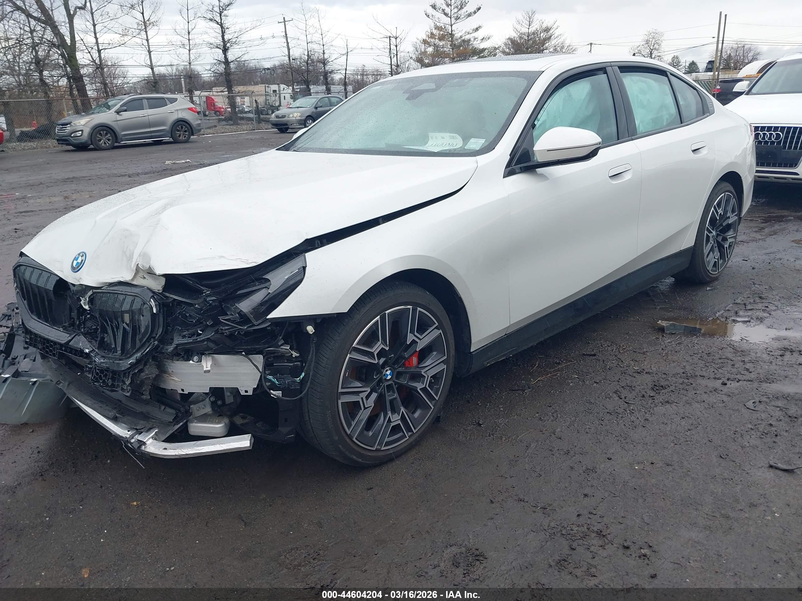 2026 BMW I5 VIN WBY33HG06TCW28364 IAAI salvage auction — Front End, Salvage (New Jersey), sold $23,100 on 2026-08-06 (photo 2)