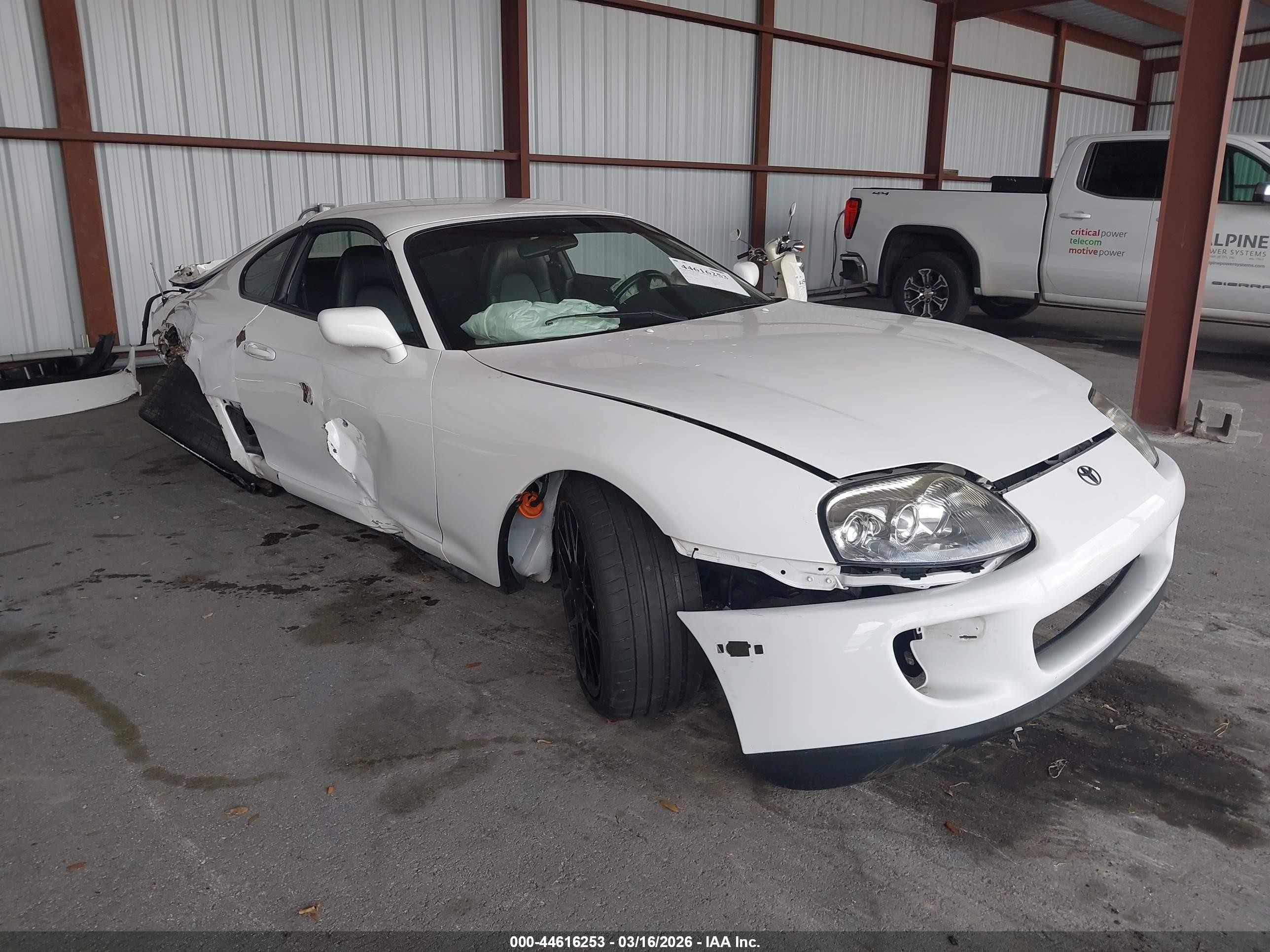 1998 Toyota Supra VIN JT2DE82A8W1001626 IAAI salvage auction — Rear End, Rebuildable (Florida), sold $26,400 on 2026-03-30 (photo 1)