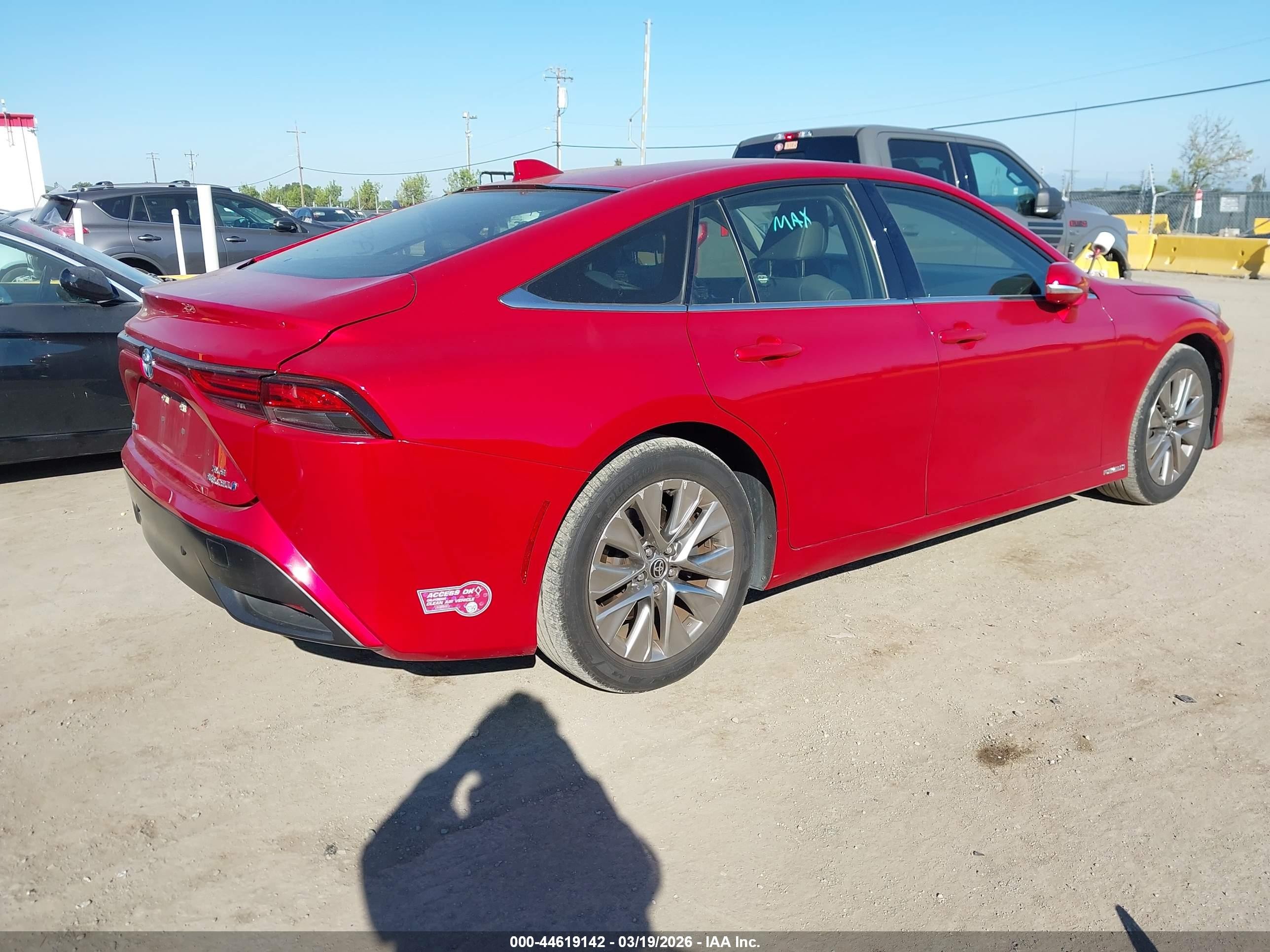 2022 Toyota Mirai VIN JTDAAAAA3NA007184 IAAI salvage auction — Front End, Salvage (California), sold $125 on 2026-07-09 (photo 4)