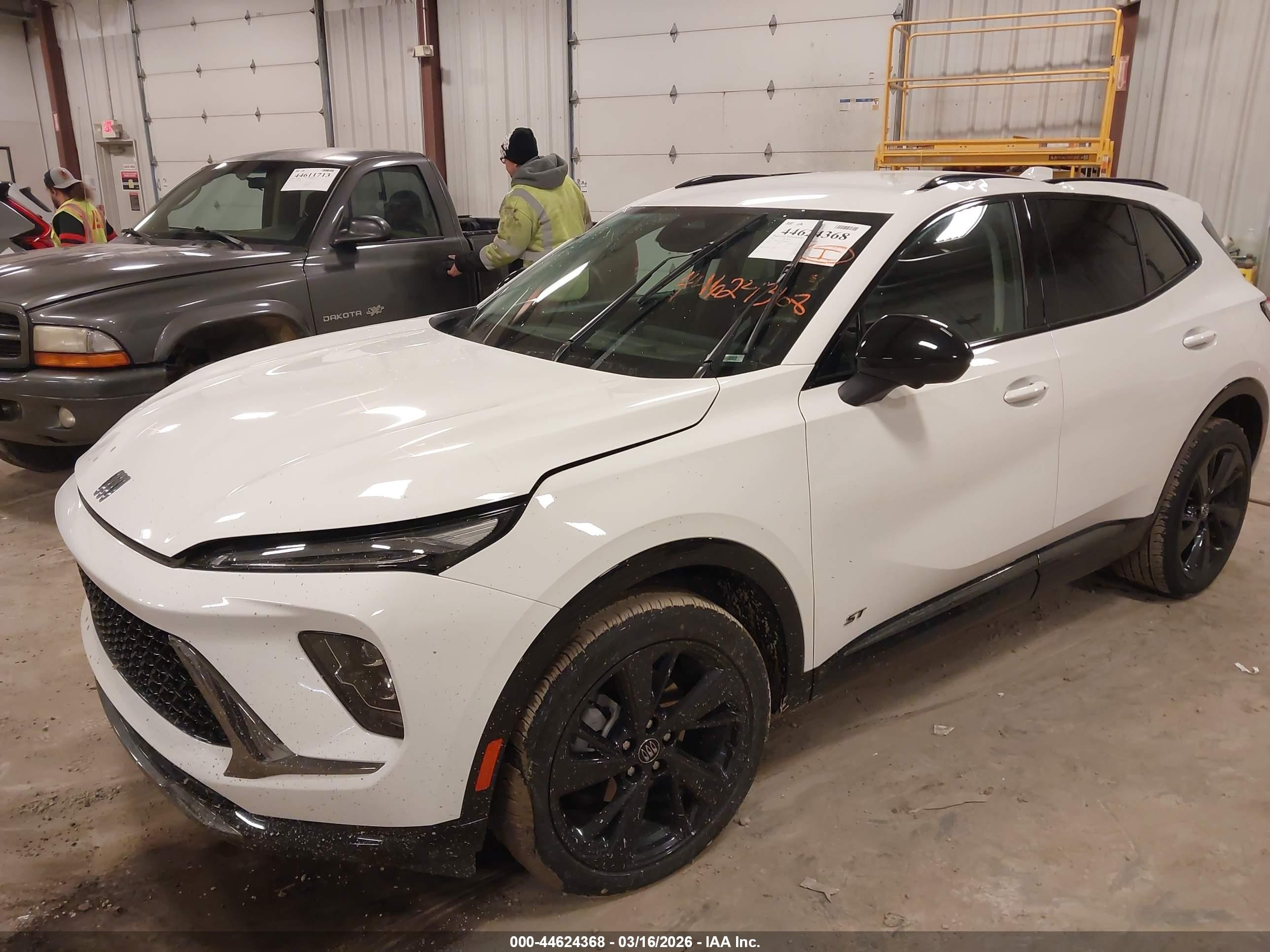2025 Buick Envision VIN LRBFZLE40SD060643 IAAI salvage auction — Storm Damage, Clear (Michigan), sold $12,850 on 2026-06-16 (photo 2)