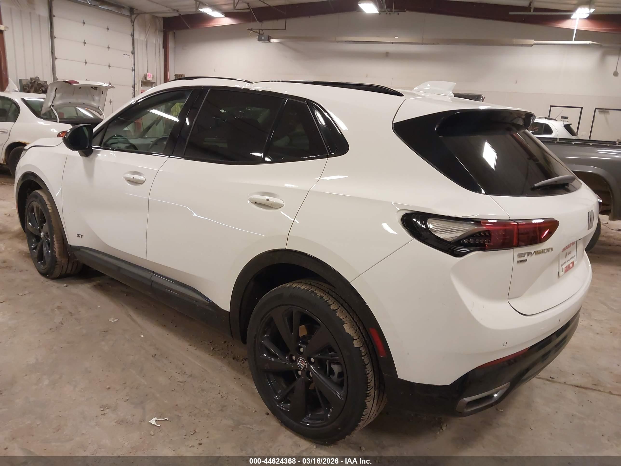 2025 Buick Envision VIN LRBFZLE40SD060643 IAAI salvage auction — Storm Damage, Clear (Michigan), sold $12,850 on 2026-06-16 (photo 3)