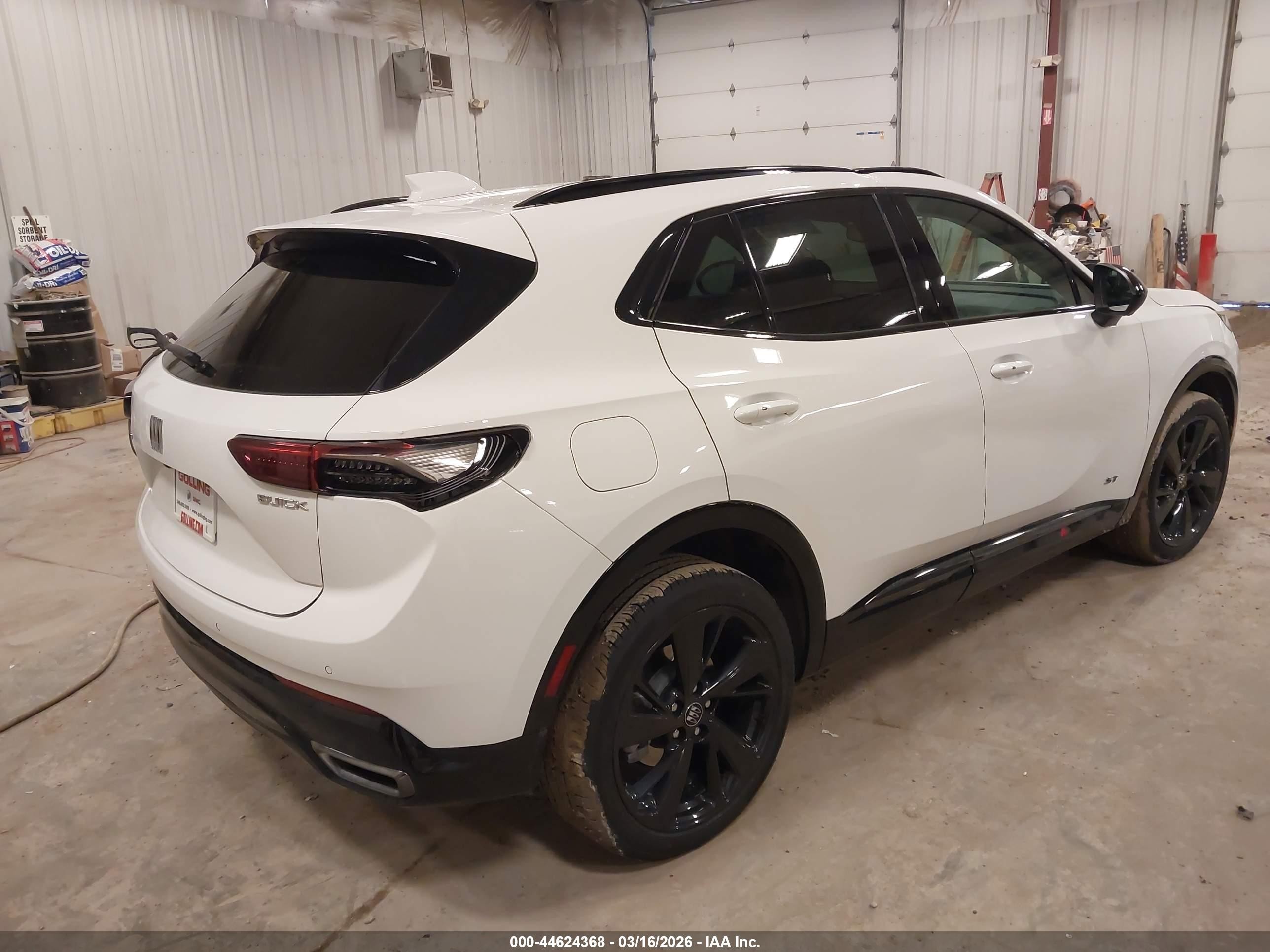 2025 Buick Envision VIN LRBFZLE40SD060643 IAAI salvage auction — Storm Damage, Clear (Michigan), sold $12,850 on 2026-06-16 (photo 4)
