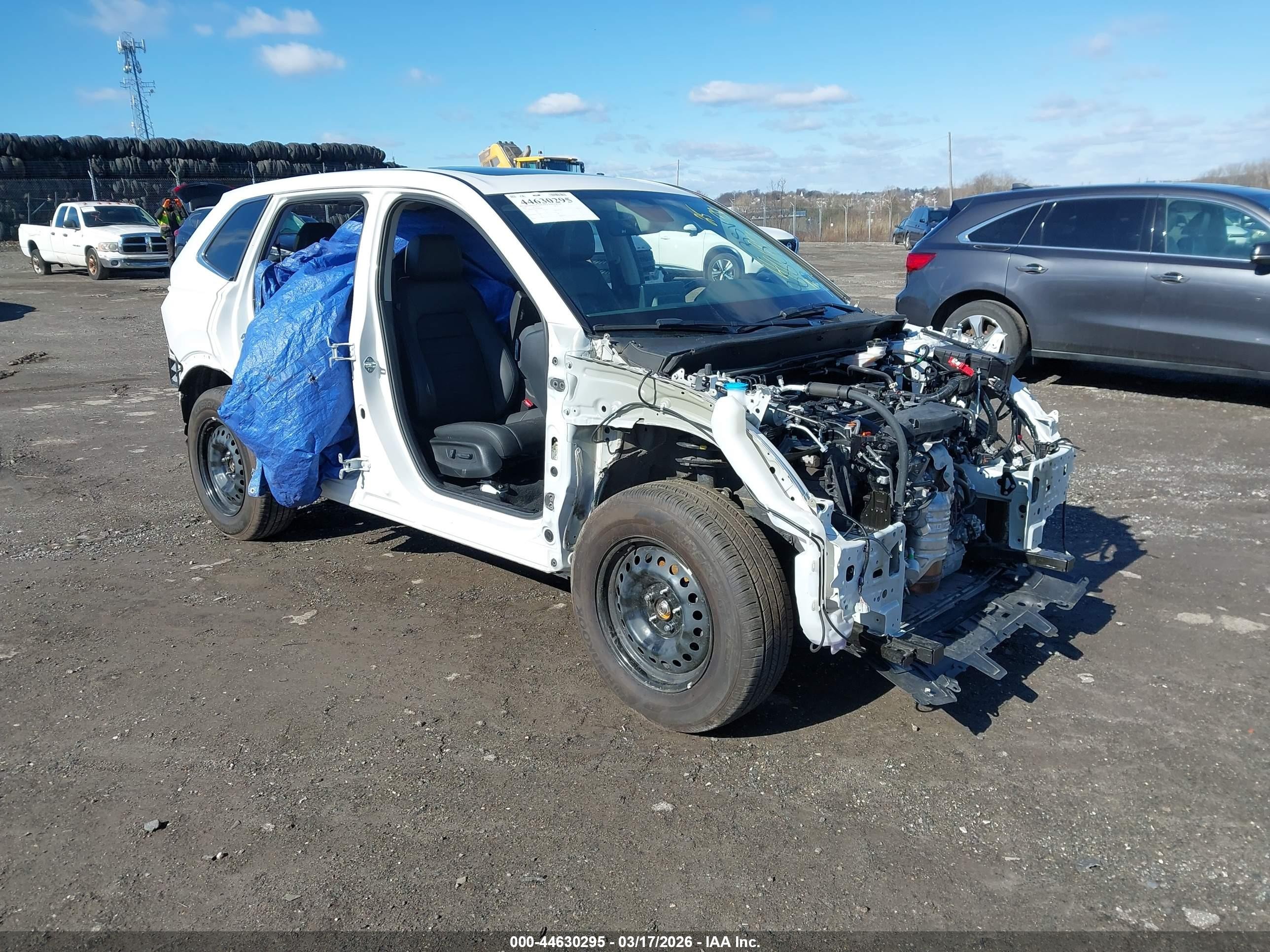 2025 Honda CR-V VIN 2HKRS4H7XSH401880 IAAI salvage auction — Stripped, Salvage (Pennsylvania), sold $3,350 on 2026-07-12 (photo 1)