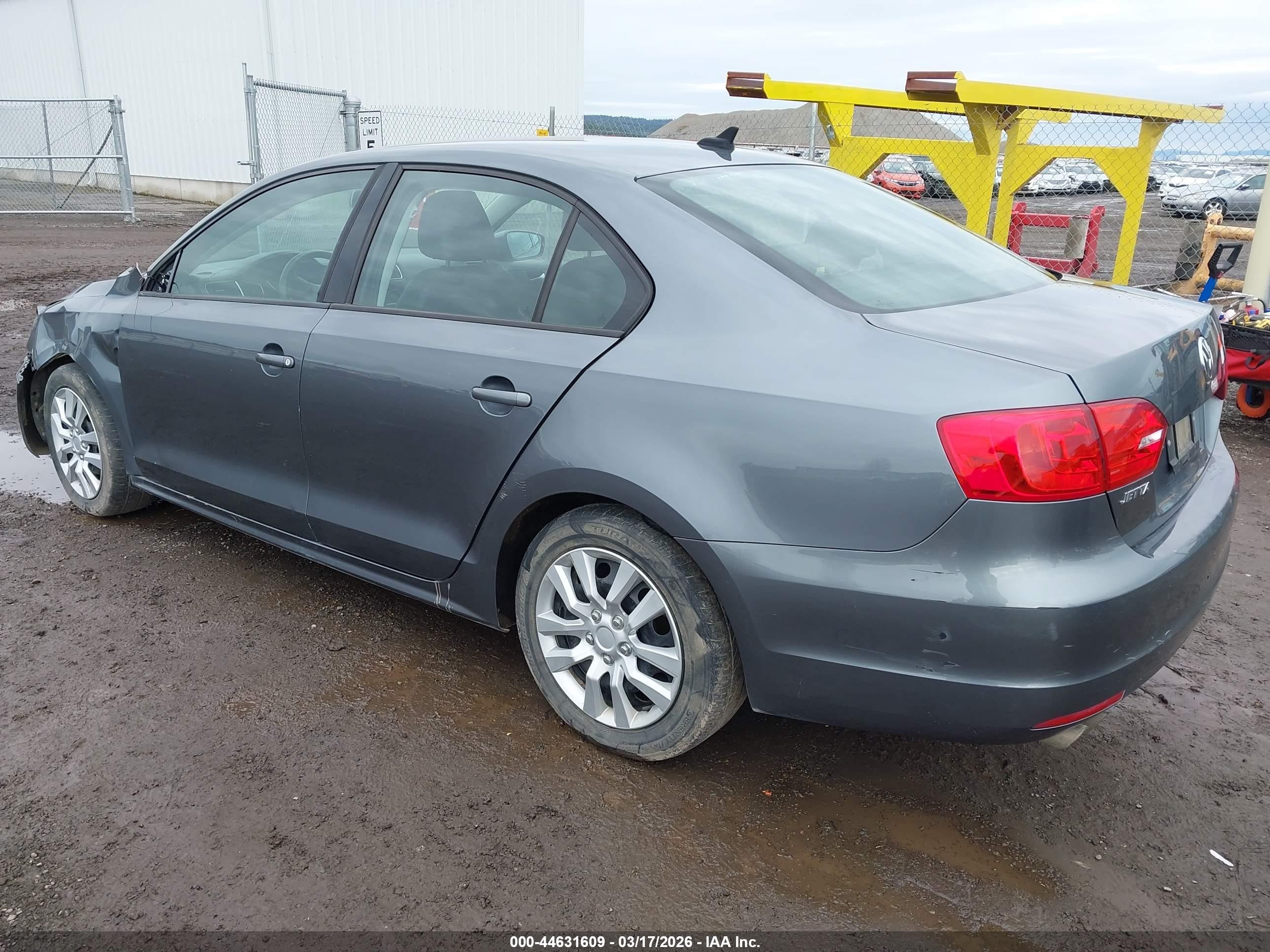 2014 Volkswagen Jetta VIN 3VWD17AJ1EM247723 IAAI salvage auction — Unknown, Bill Of Sale (Washington), sold $725 on 2026-09-12 (photo 3)
