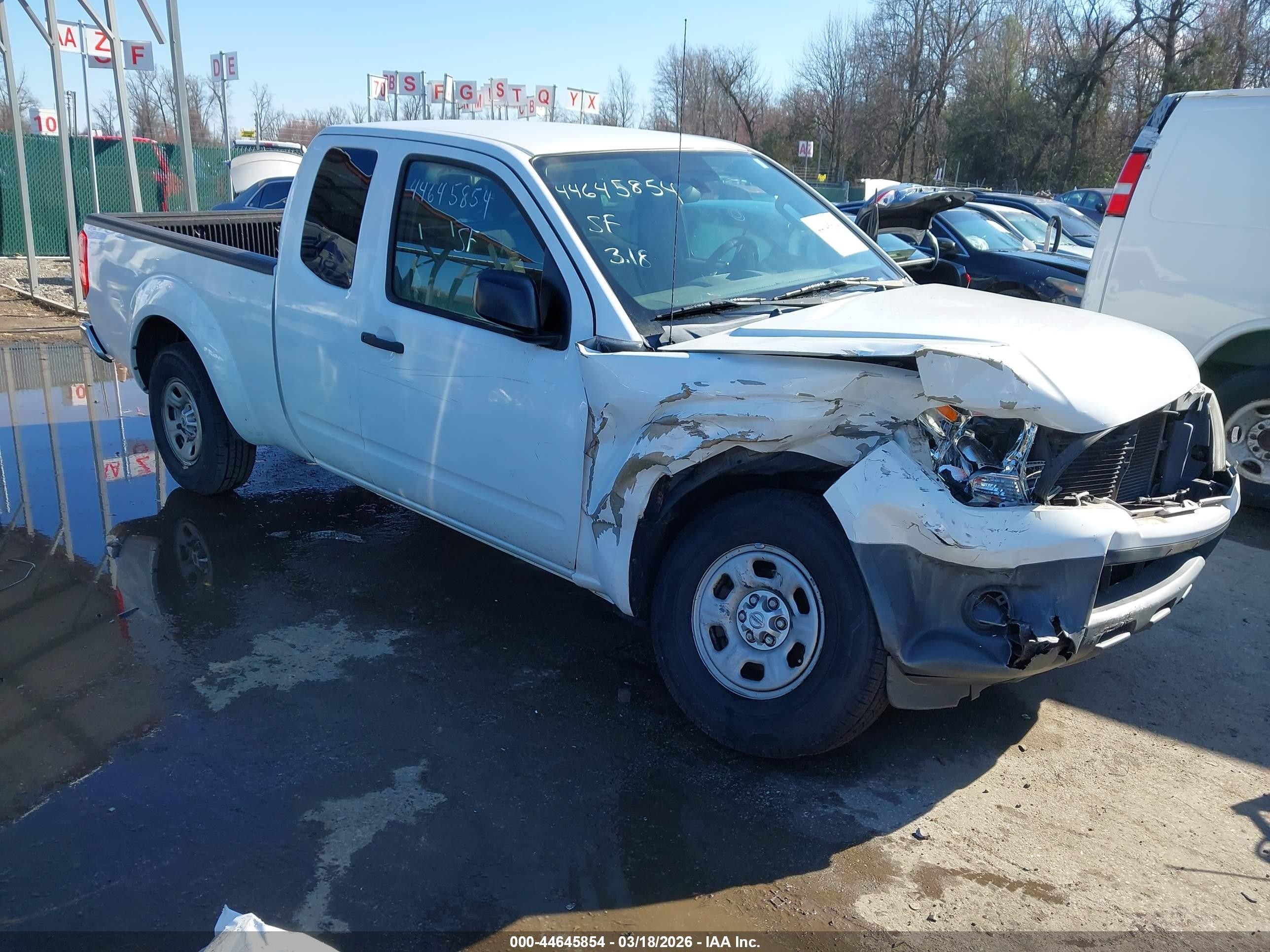 2012 Nissan Navara (frontier) VIN 1N6BD0CT3CC473538 IAAI salvage auction — Front & Rear, Salvage - Greater Than 75% (Maryland), sold $975 on 2026-09-04 (photo 1)