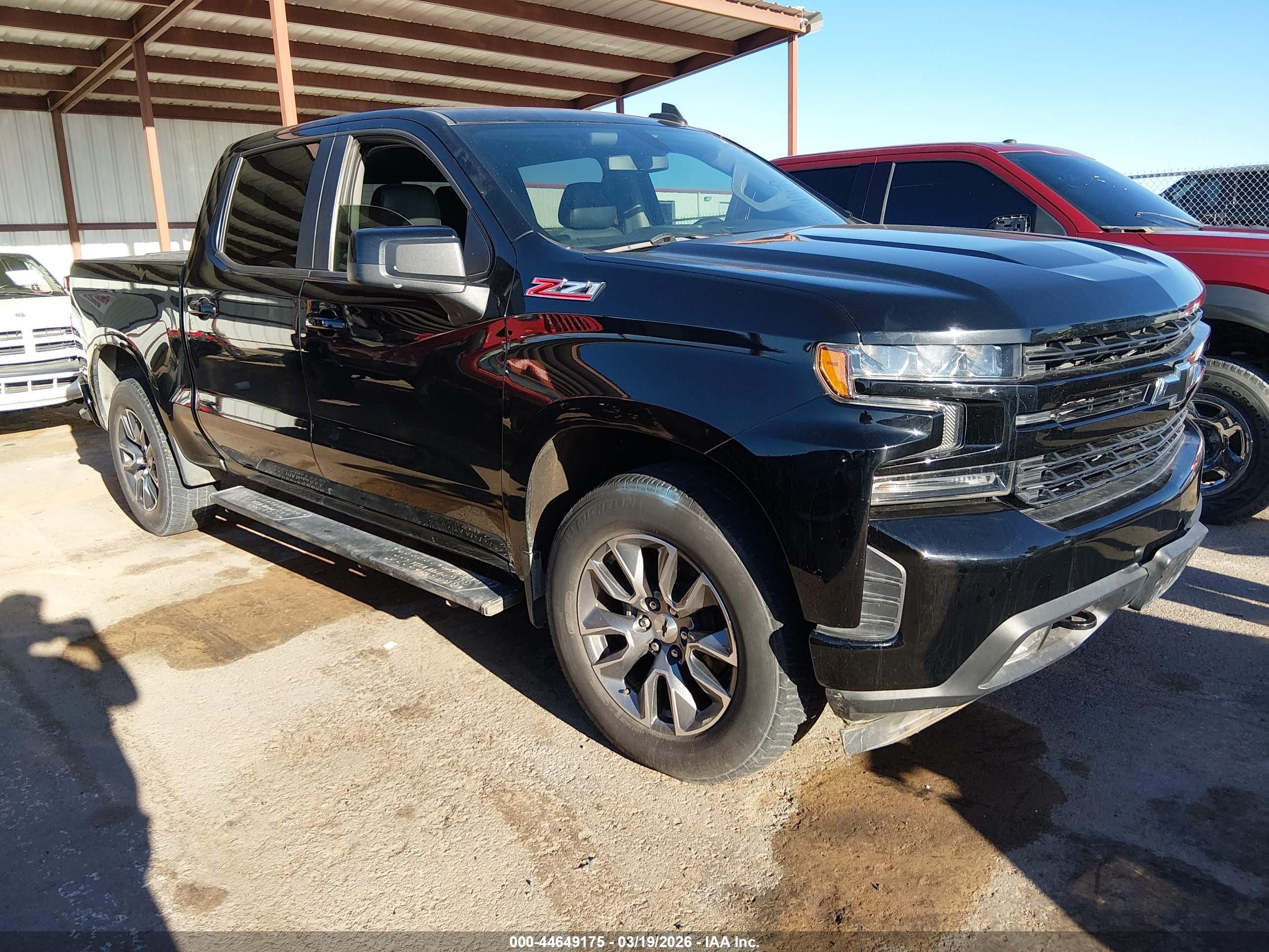 2019 Chevrolet Silverado 1500 VIN 1GCUYEED6KZ122119 — IAAI salvage auction photo