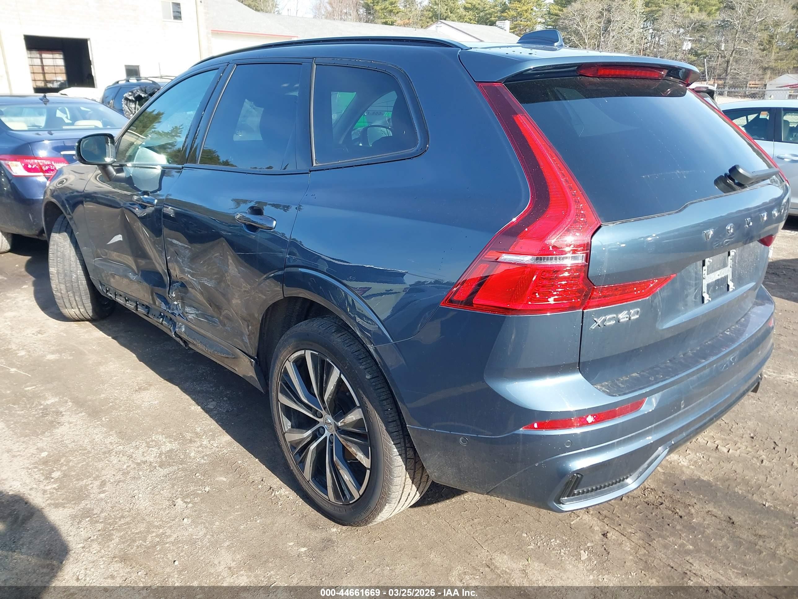2024 Volvo XC60 VIN YV4L12RL7R1855771 IAAI salvage auction — Side, Salvage (Massachusetts), sold $12,500 on 2026-09-12 (photo 3)