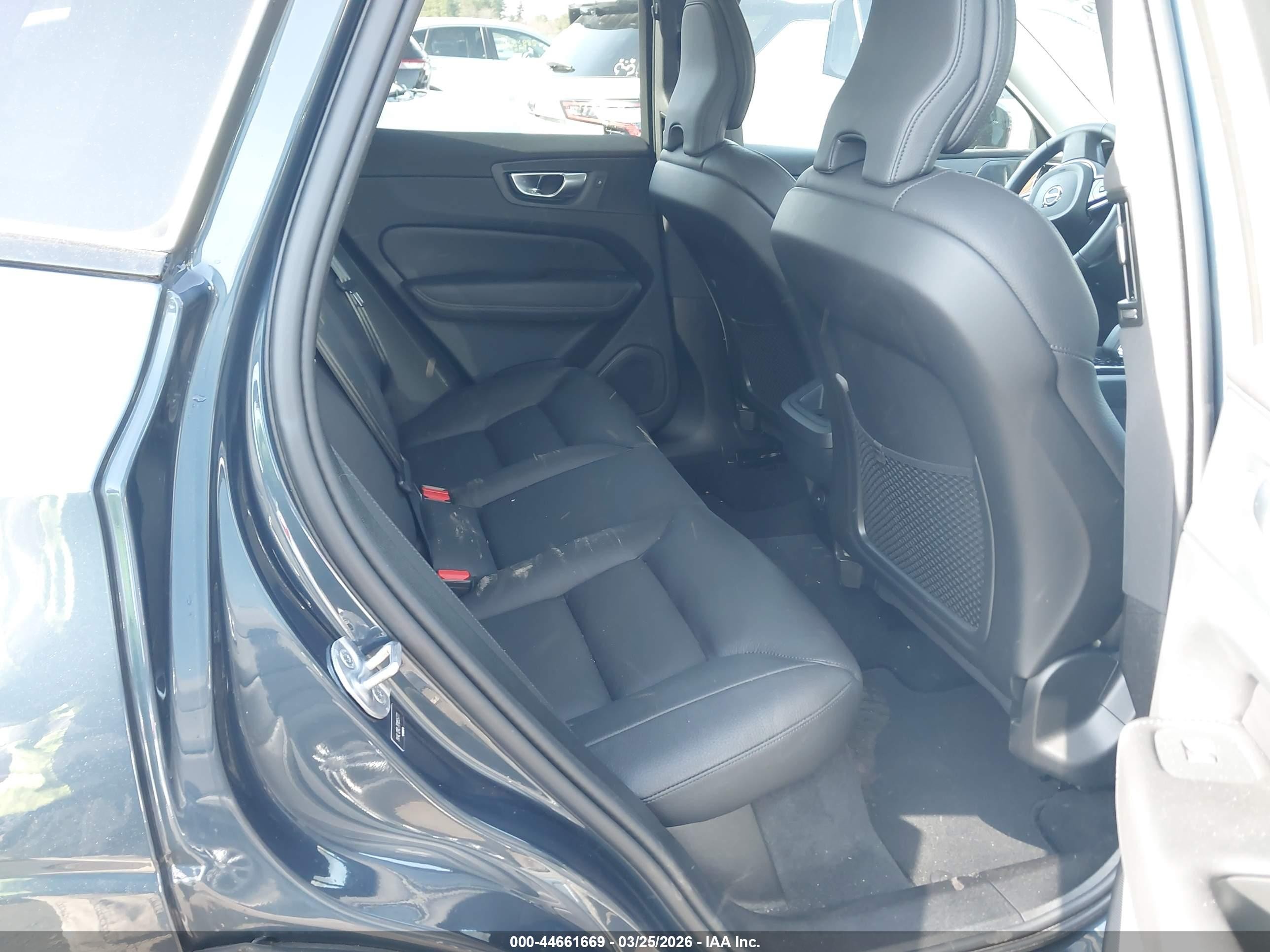 2024 Volvo XC60 VIN YV4L12RL7R1855771 IAAI salvage auction — Side, Salvage (Massachusetts), sold $12,500 on 2026-09-12 (photo 8)