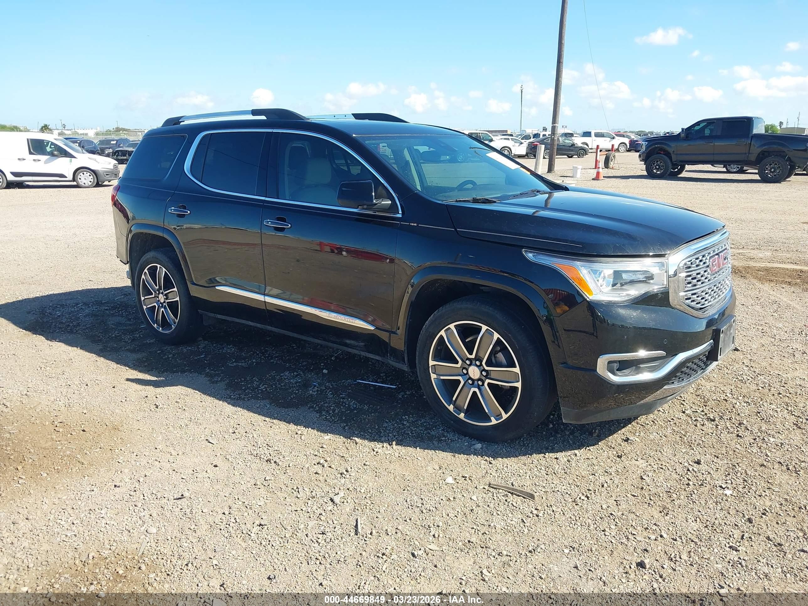 2018 GMC Acadia VIN 1GKKNPLS3JZ150489 — IAAI salvage auction photo