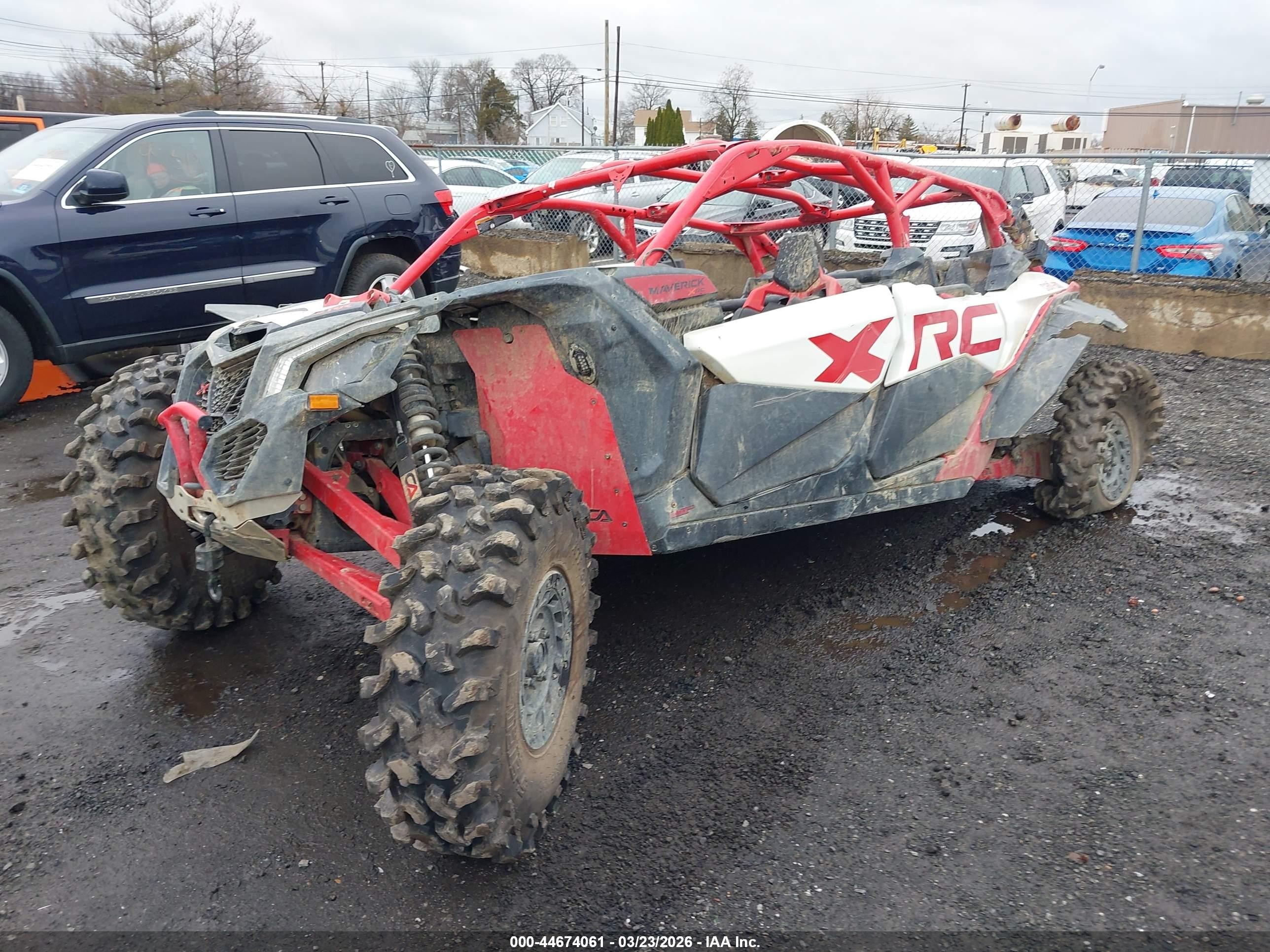 2024 Can-am/ brp Maverick VIN 3JBVUAV4XRE000610 IAAI salvage auction — Rear End, Bill Of Sale (New Jersey), sold $11,150 on 2026-04-21 (photo 2)