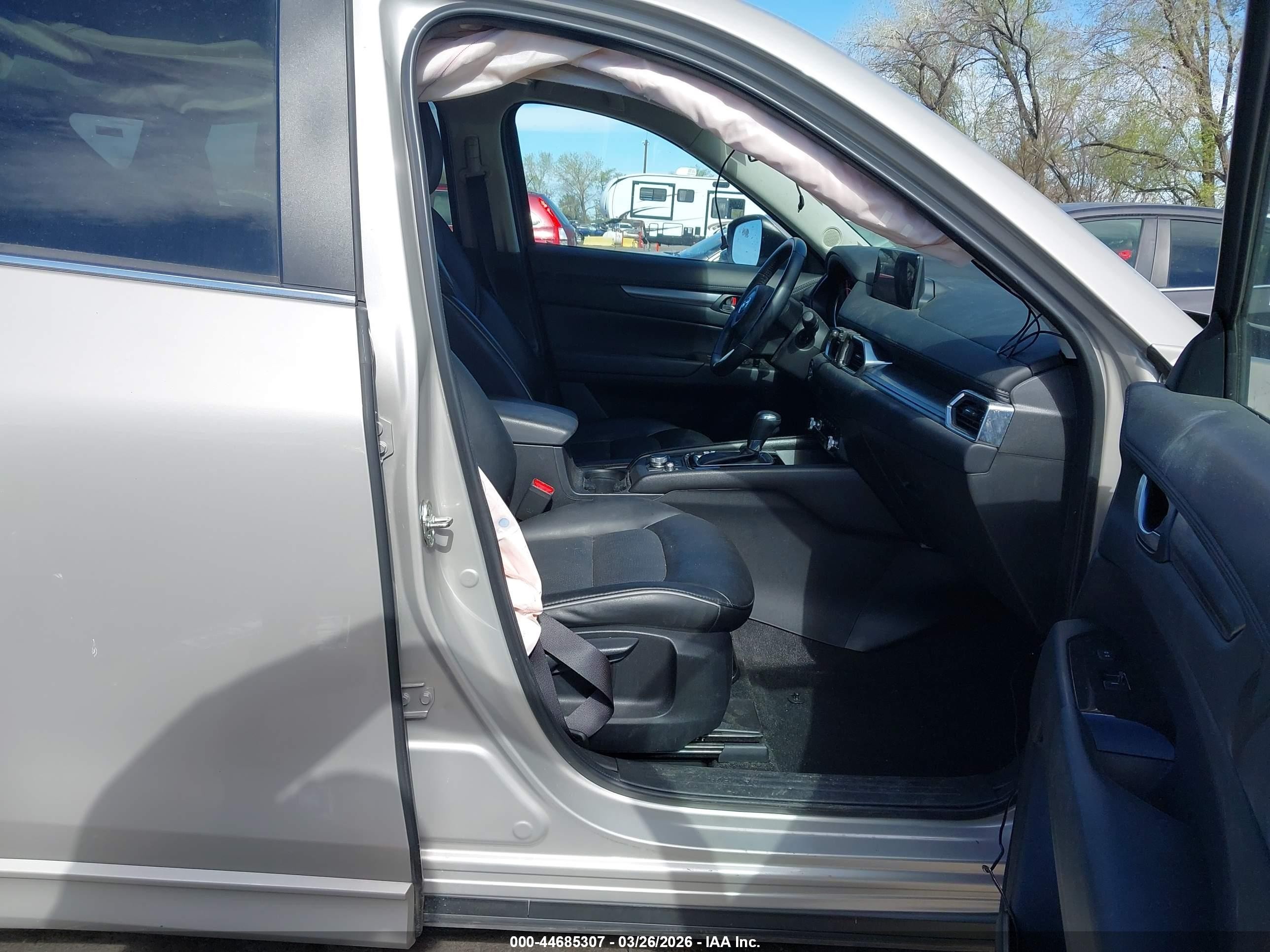 2024 Mazda CX-5 VIN JM3KFBBL6R0446183 IAAI salvage auction — Side, Rebuildable (Florida), sold $7,100 on 2026-07-02 (photo 5)