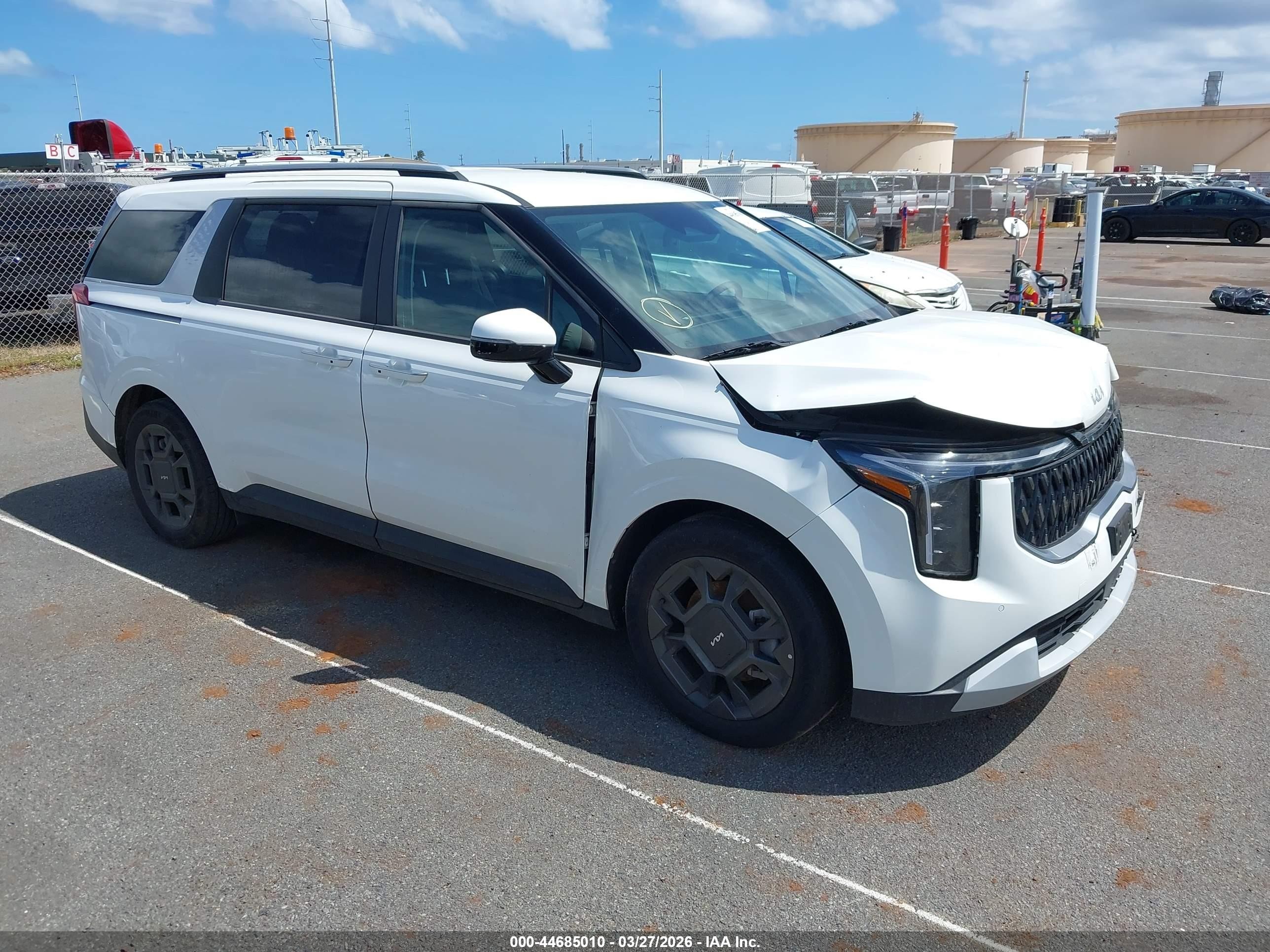 2025 Kia Carnival VIN KNDNC5KA8S6062245 — IAAI salvage auction photo