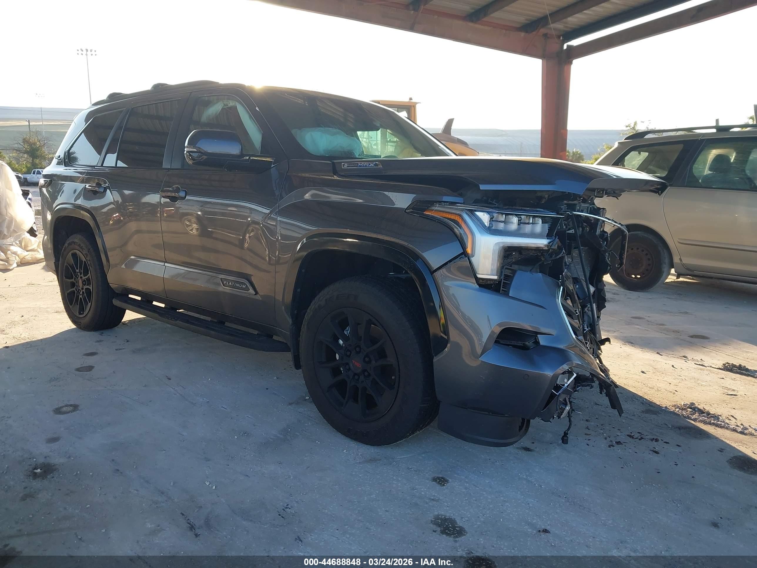 2026 Toyota Sequoia VIN 7SVAAABA7TX080993 — IAAI salvage auction photo