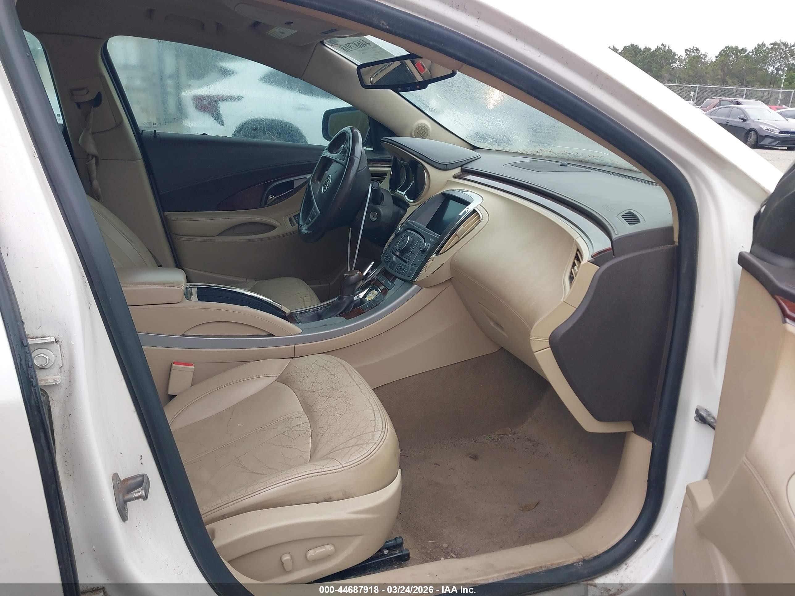 2011 Buick Lacrosse VIN 1G4GC5EC8BF216700 IAAI salvage auction — Rear End, Repossession Paperwork (Georgia), sold $375 on 2026-04-17 (photo 5)