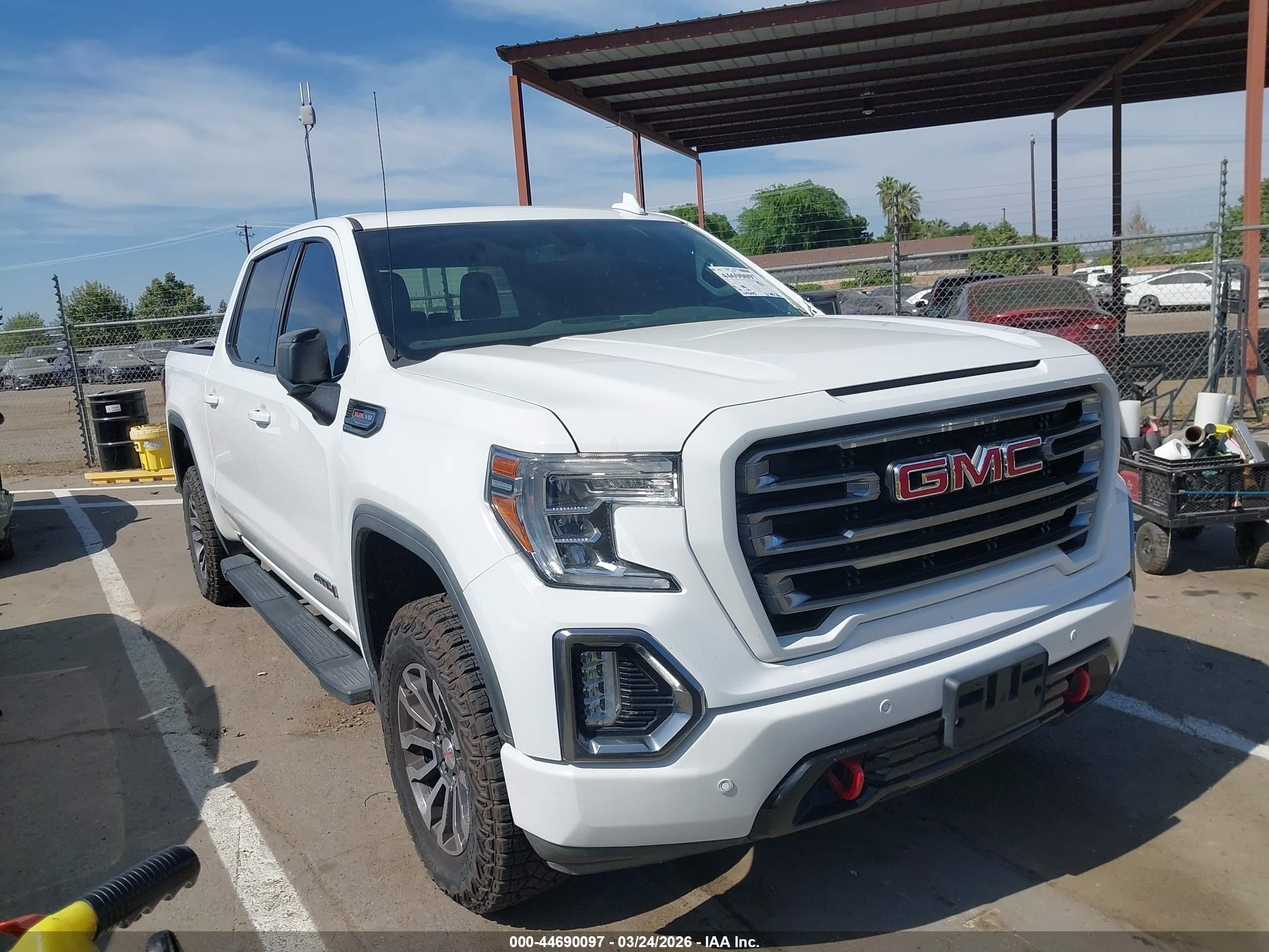 2020 GMC Sierra 1500 VIN 3GTP9EEL6LG122611 — IAAI salvage auction photo