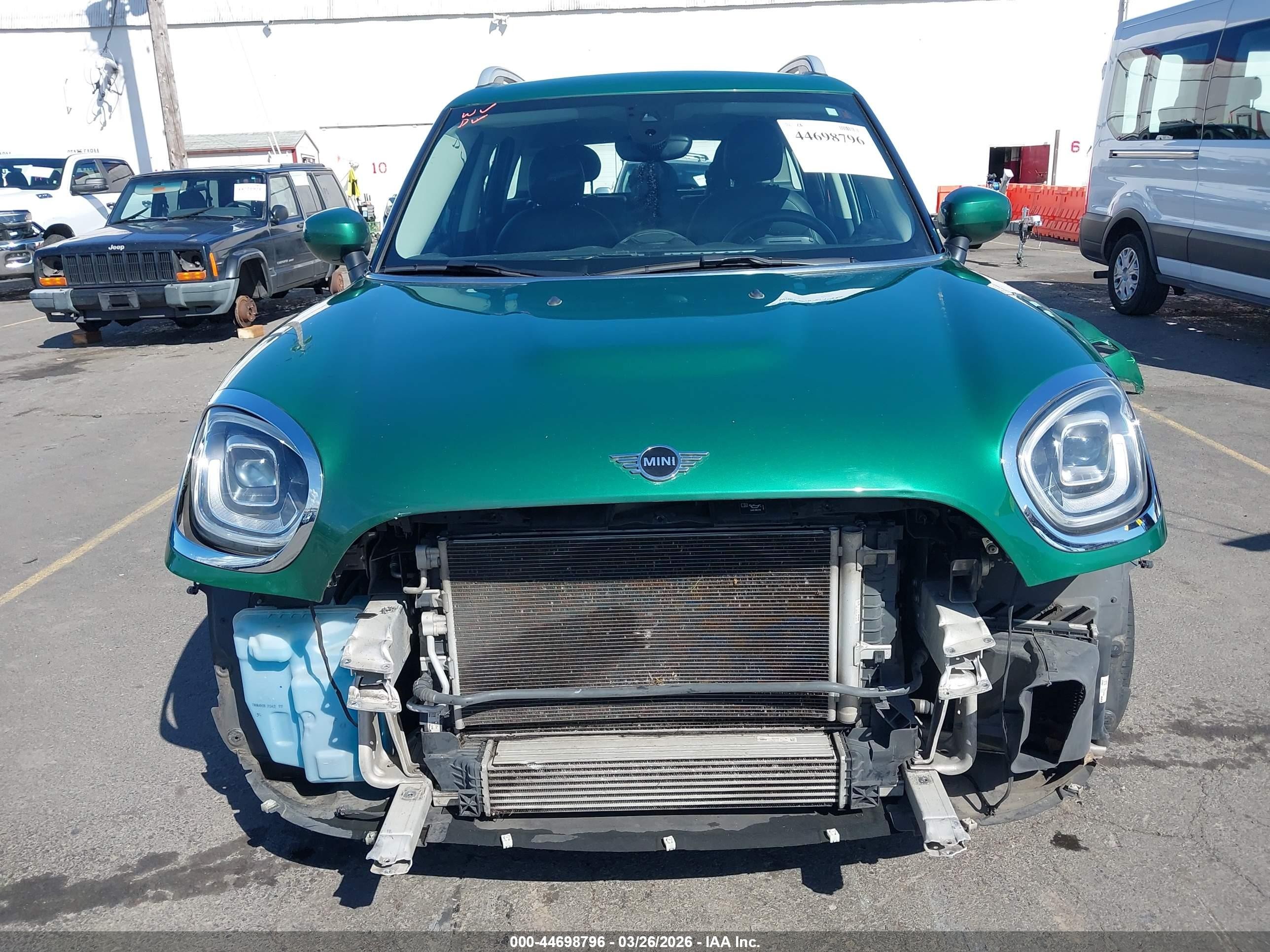 2022 Mini Countryman VIN WMZ23BR06N3N68371 IAAI salvage auction — Front End, Salvage (Oregon), sold $4,025 on 2026-07-09 (photo 6)