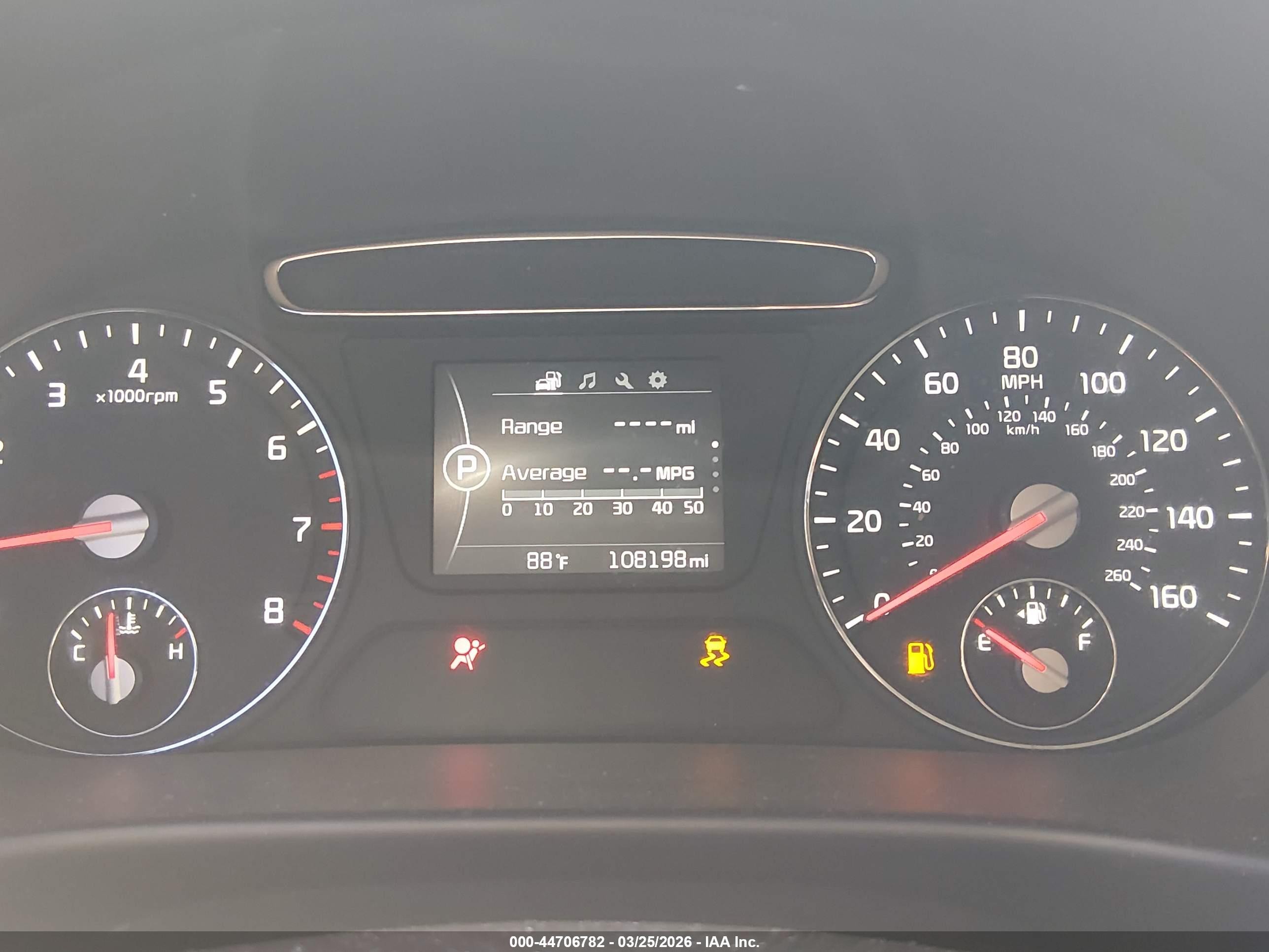 2018 Kia Sorento VIN 5XYPG4A31JG340697 IAAI salvage auction — Side, Salvage (Nevada), sold $2,550 on 2026-07-01 (photo 7)