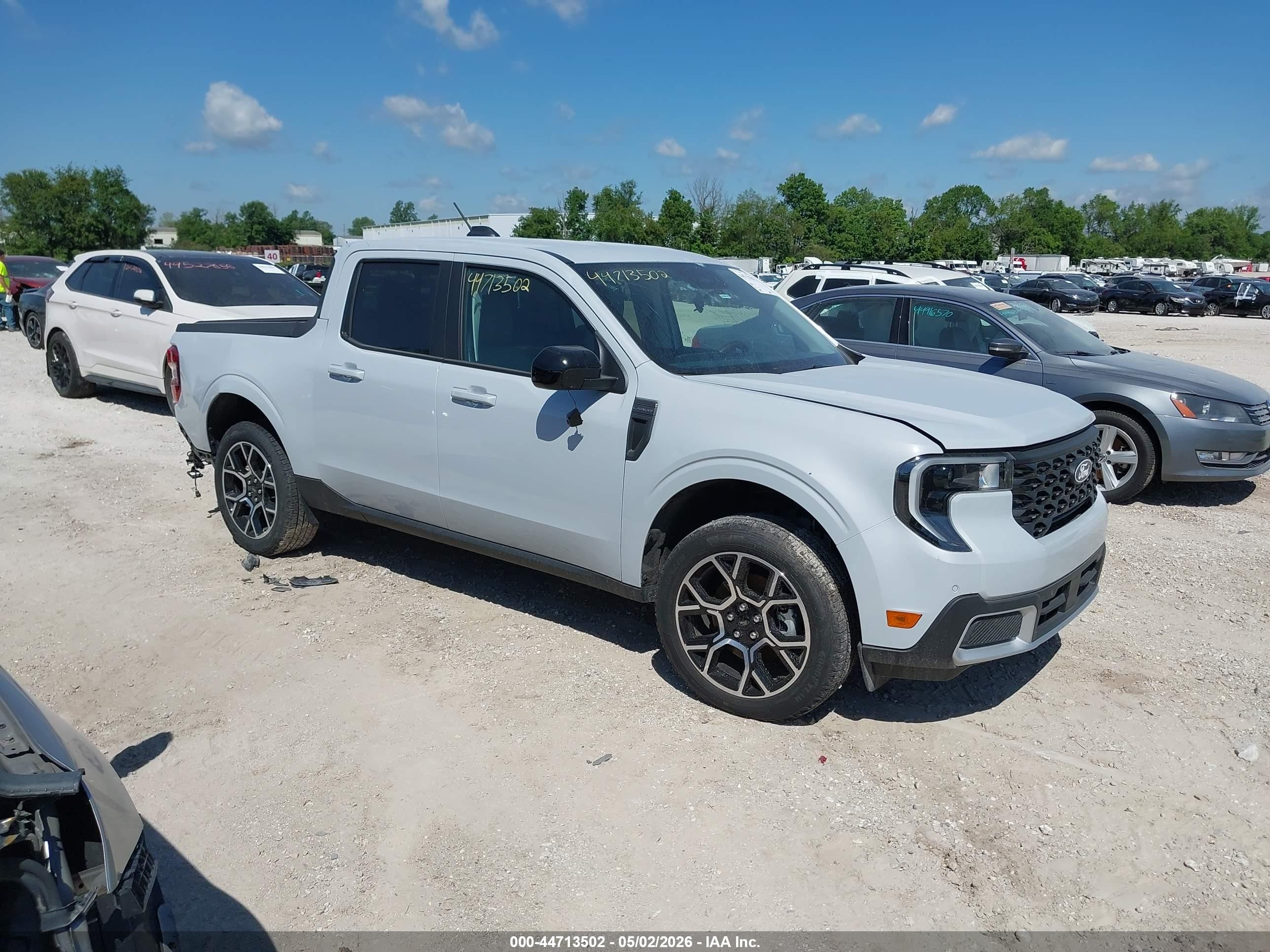 2025 Ford Maverick VIN 3FTTW8SA6SRB17231 — IAAI salvage auction photo