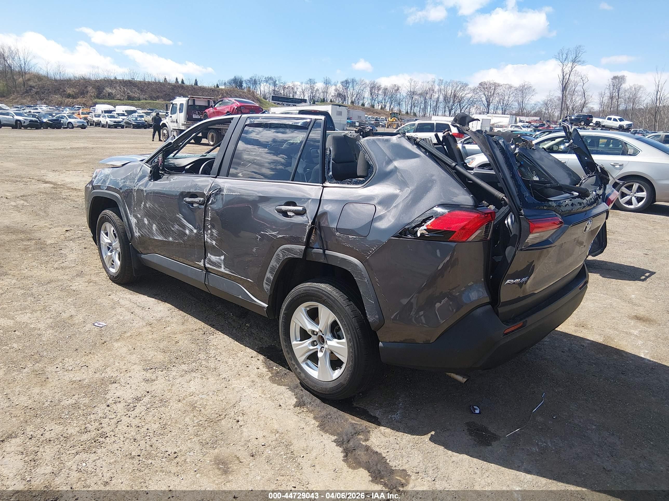 2020 Toyota RAV4 VIN 2T3P1RFV1LW104189 IAAI salvage auction — Rollover, Salvage (Idaho), sold $2,150 on 2026-07-10 (photo 3)
