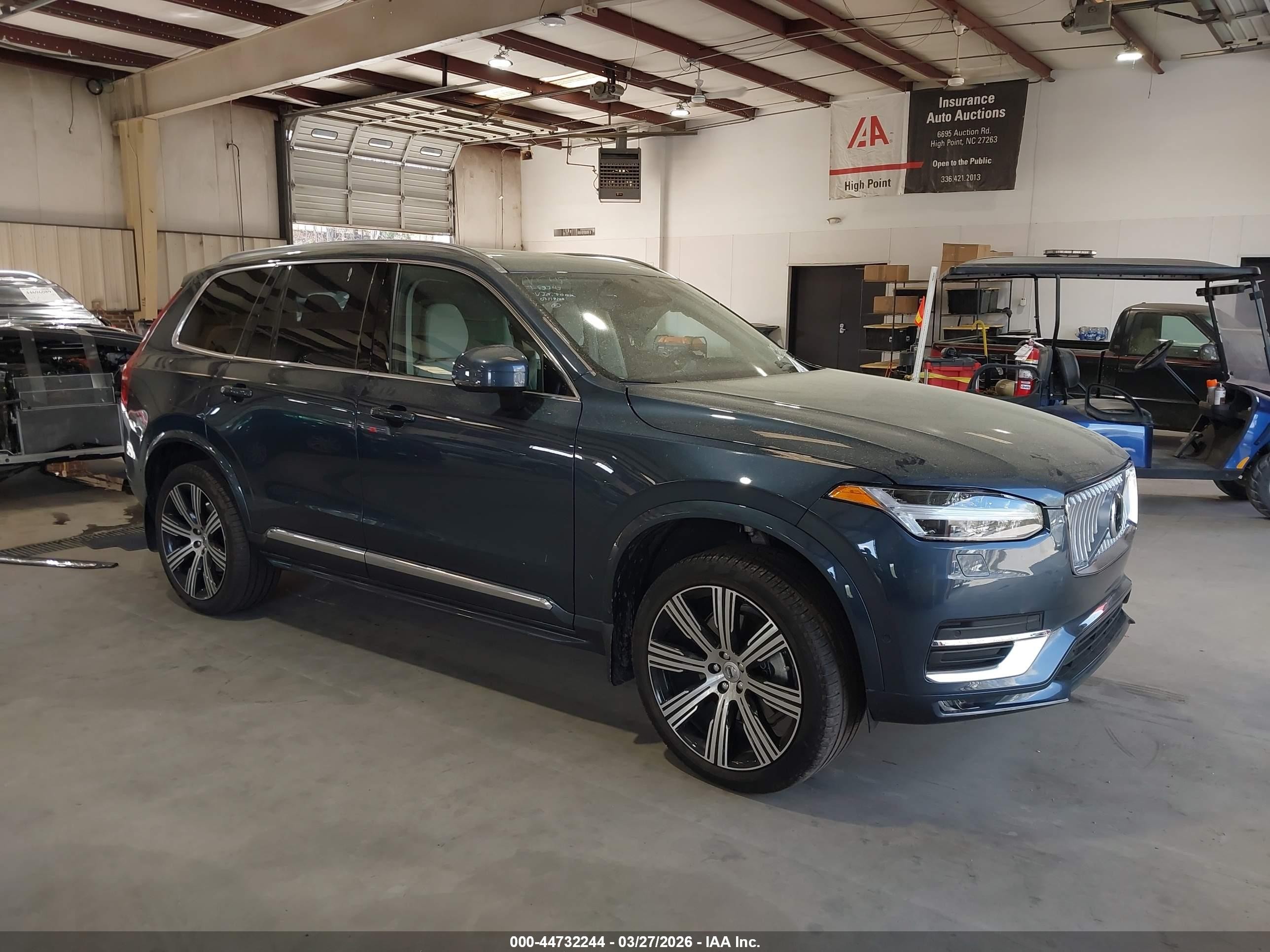 2025 Volvo XC90 VIN YV4062PF9S1333067 IAAI salvage auction — Side, Salvage (North Carolina), sold $23,900 on 2026-08-10 (photo 1)