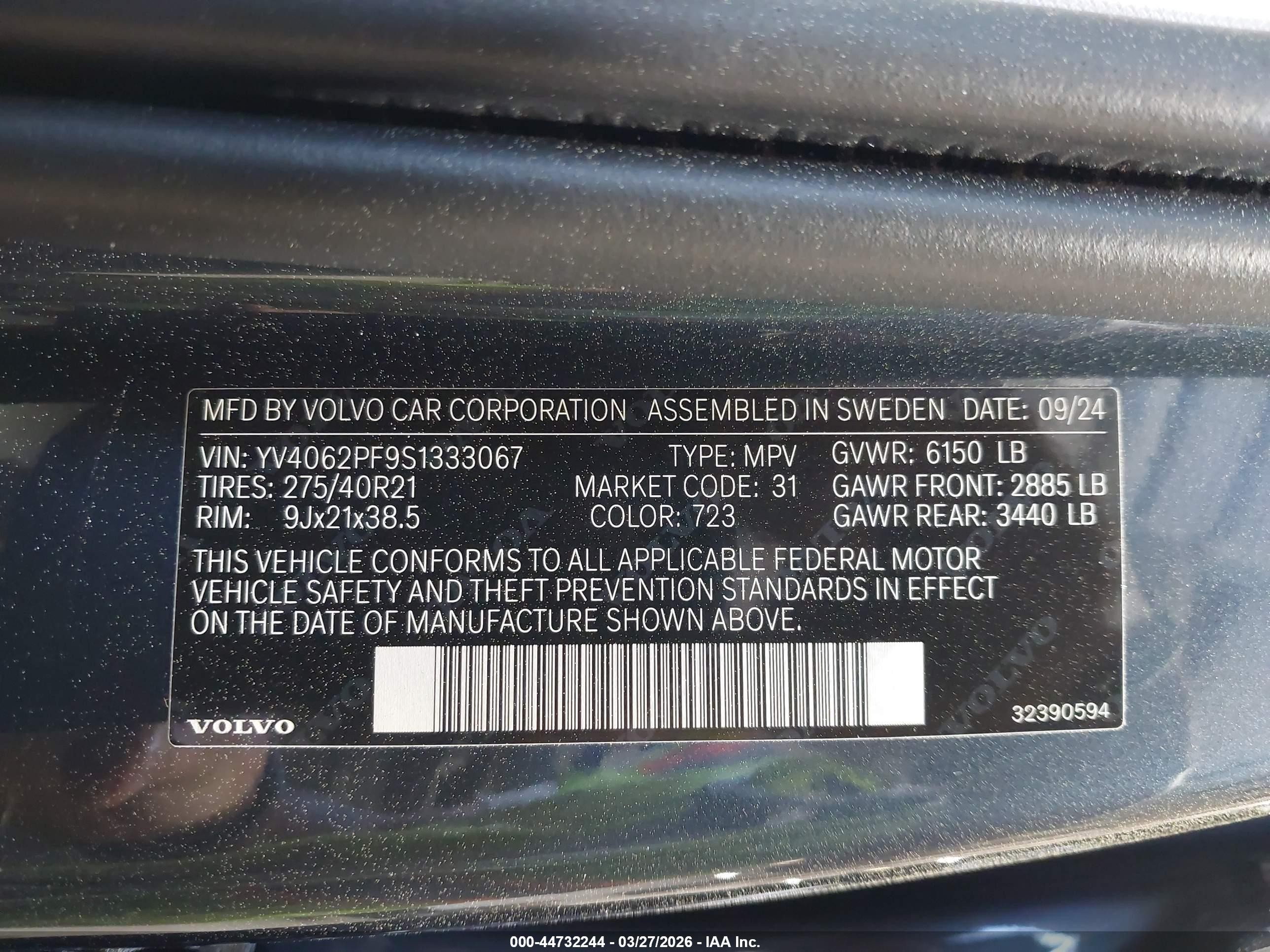 2025 Volvo XC90 VIN YV4062PF9S1333067 IAAI salvage auction — Side, Salvage (North Carolina), sold $23,900 on 2026-08-10 (photo 9)