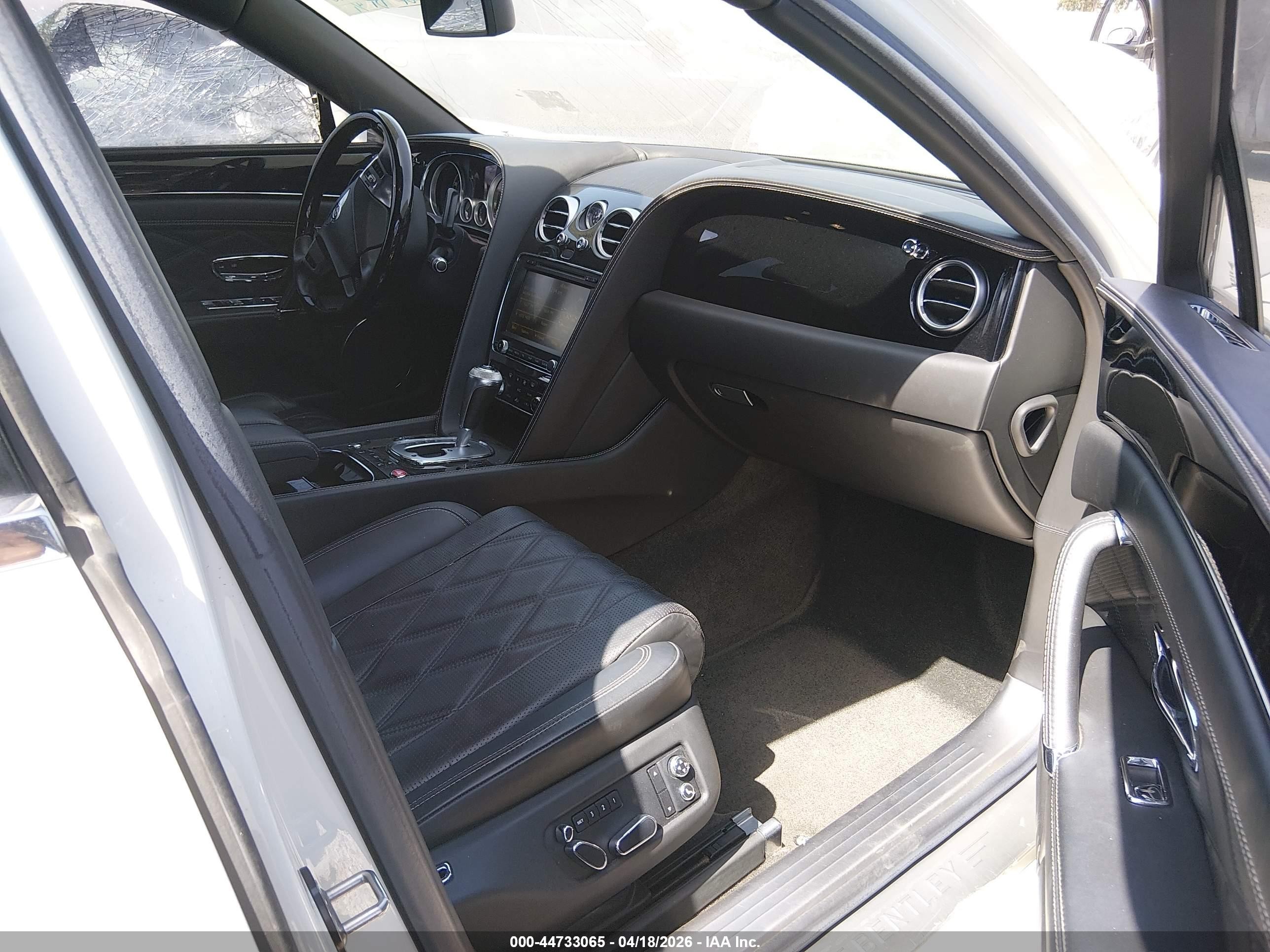 2015 Bentley Flying spur VIN SCBET9ZA3FC046784 IAAI salvage auction — Side, Salvage (California), sold $13,600 on 2026-09-08 (photo 5)