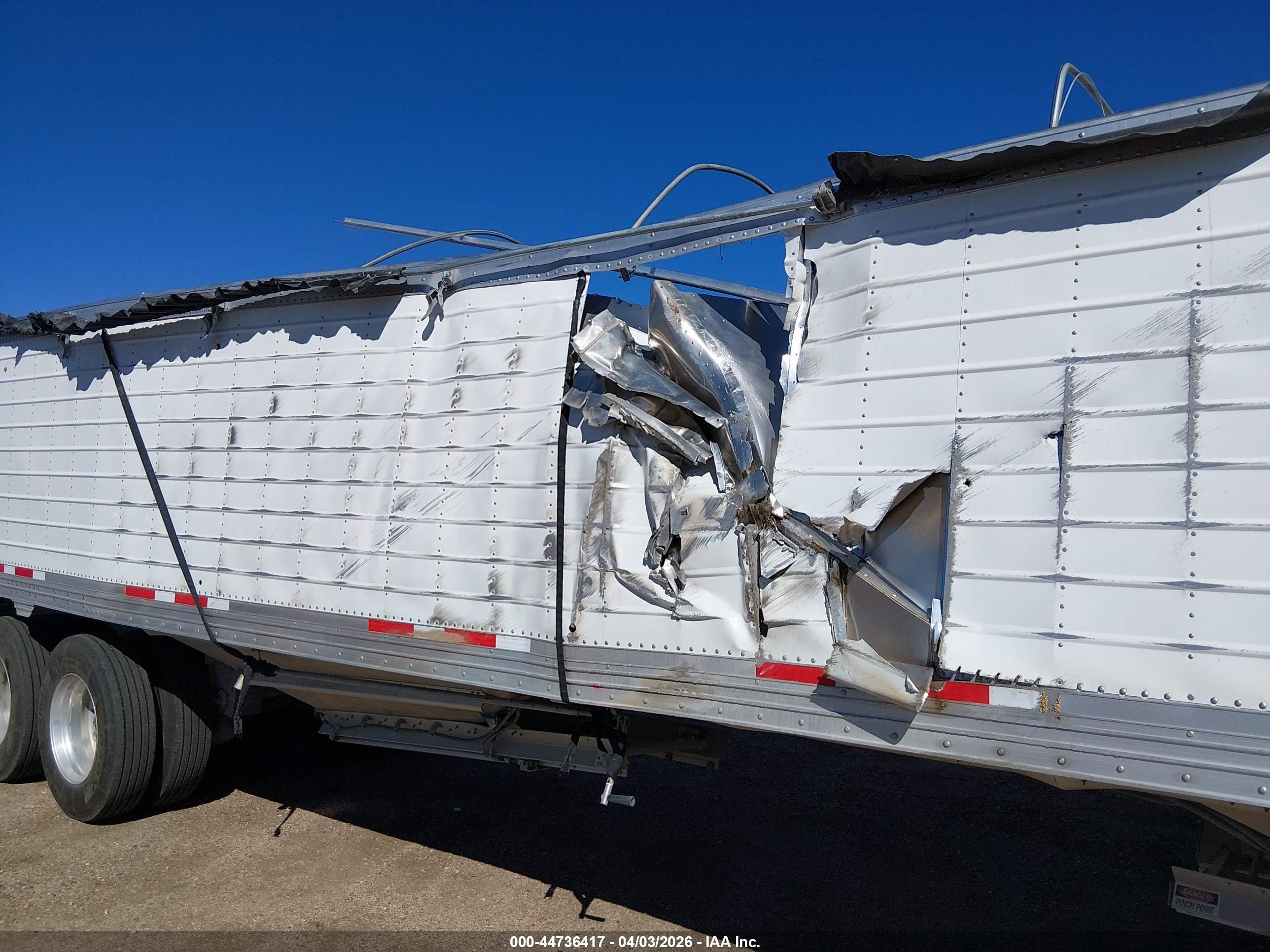 2026 Timpte Grain trailer VIN 1TDH50031TB189751 IAAI salvage auction — All Over, Salvage (Colorado), sold $950 on 2026-09-09 (photo 6)