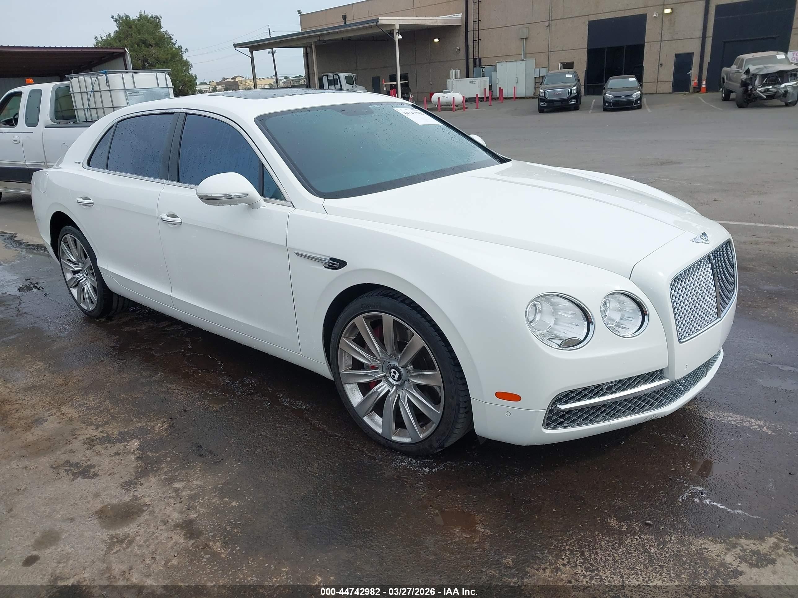2015 Bentley Flying Spur VIN SCBEC9ZA9FC041217 IAAI salvage auction — Water/Flood, Salvage (California), sold $23,250 on 2026-06-24 (photo 1)