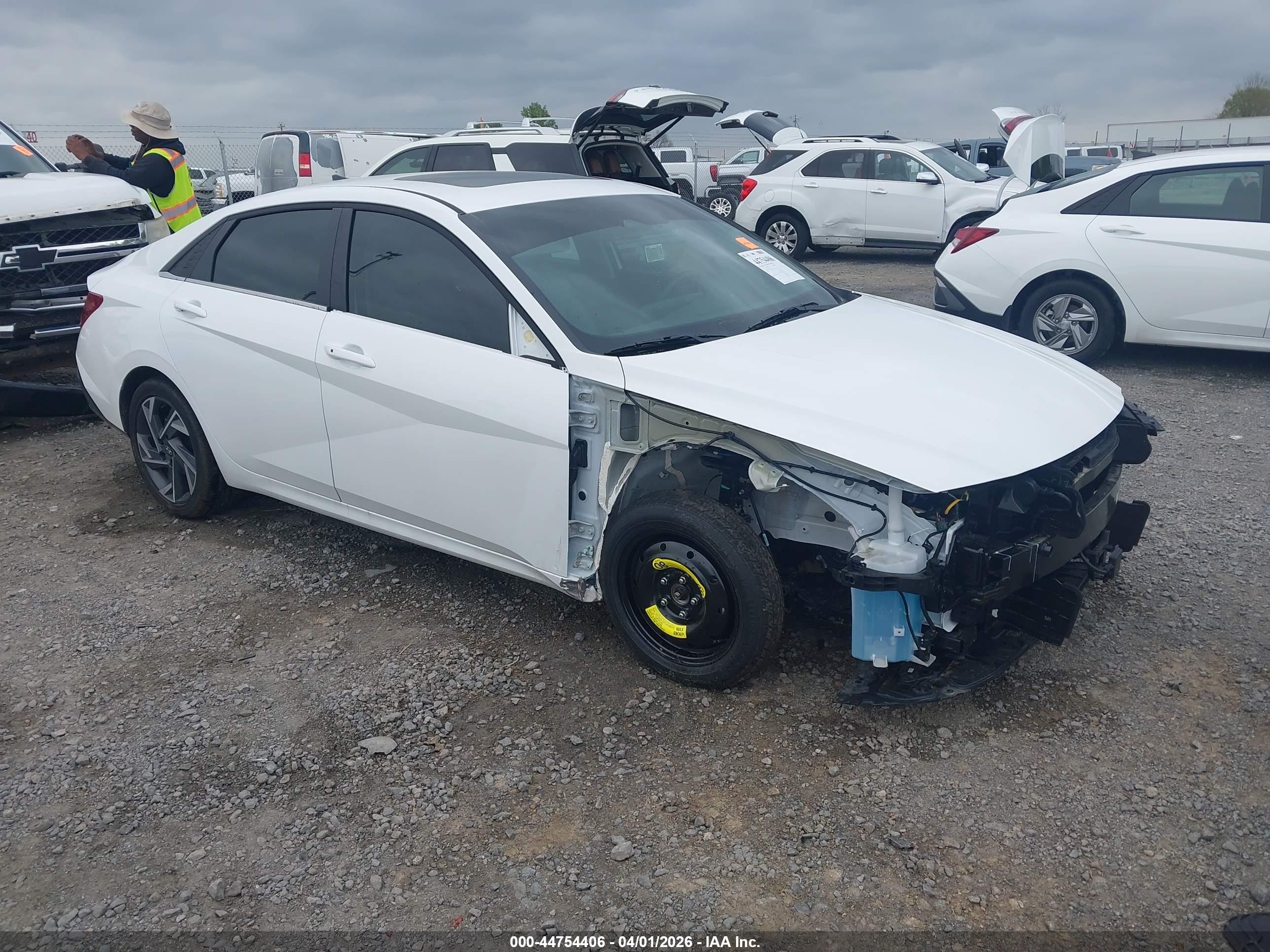 2026 Hyundai Elantra VIN KMHLP4DG7TU134651 — IAAI salvage auction photo