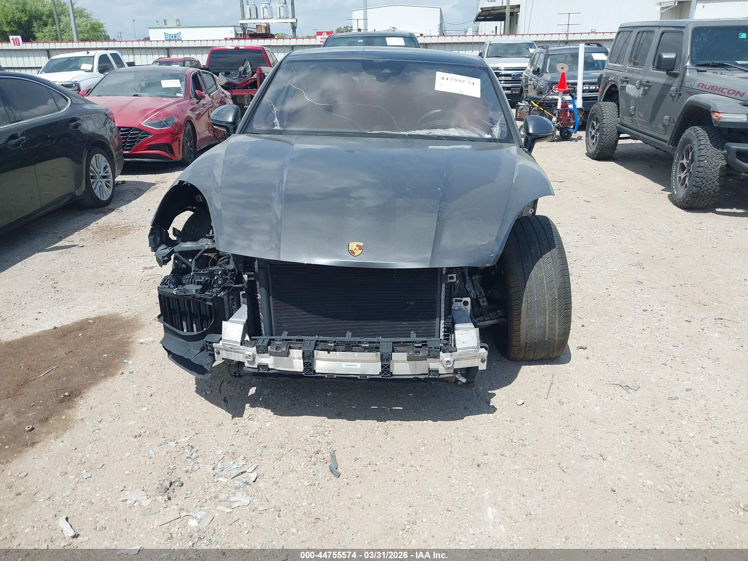 2023 Porsche Cayenne coupe VIN WP1BG2AY5PDA33226 IAAI salvage auction — Front & Rear, Certificate Of Destruction (Florida), sold $37,500 on 2026-03-23 (photo 6)