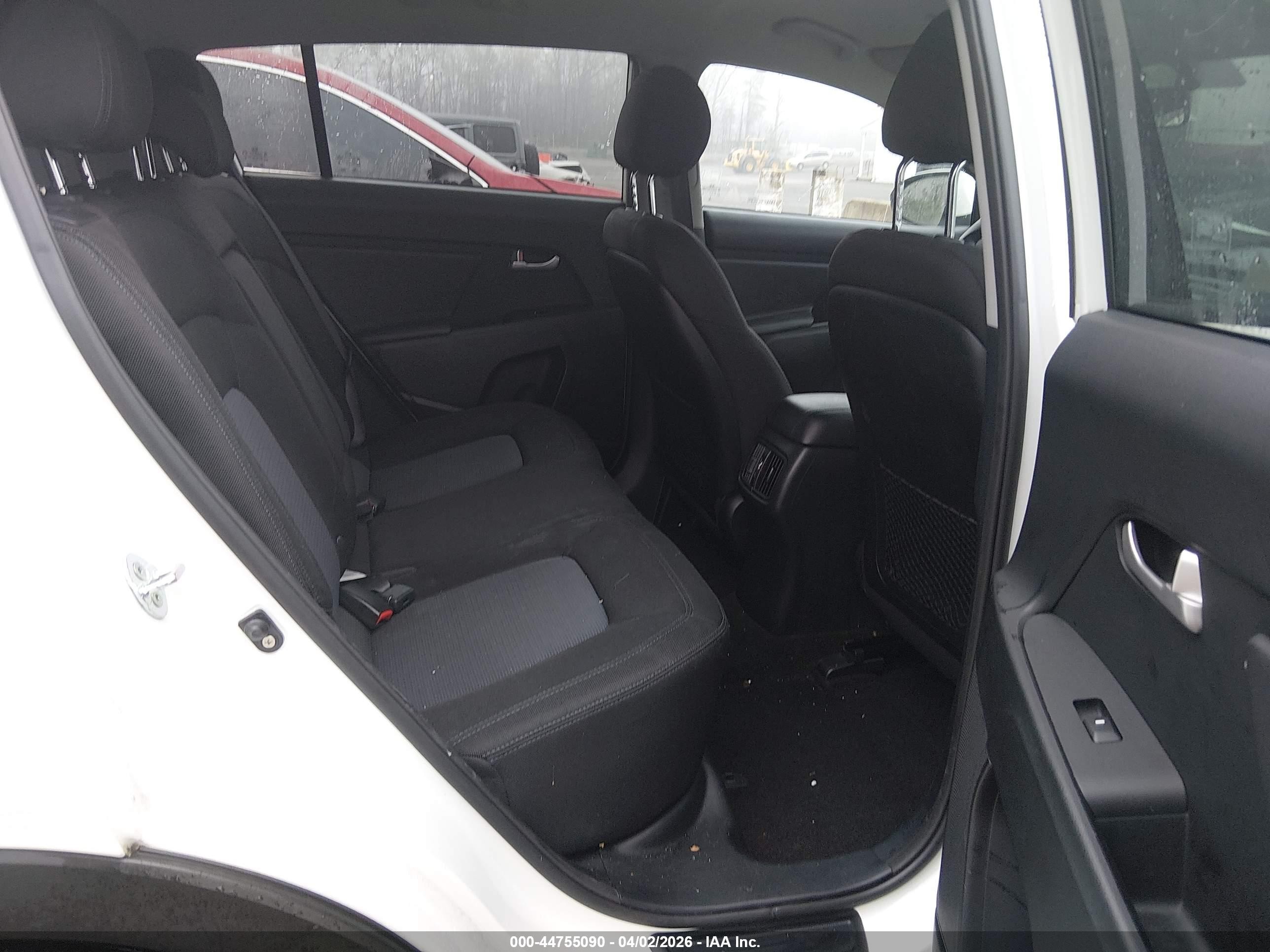 2015 Kia Sportage VIN KNDPB3AC0F7748525 IAAI salvage auction — Front End, Salvage - Greater Than 75% (Maryland), sold $1,650 on 2026-07-11 (photo 8)