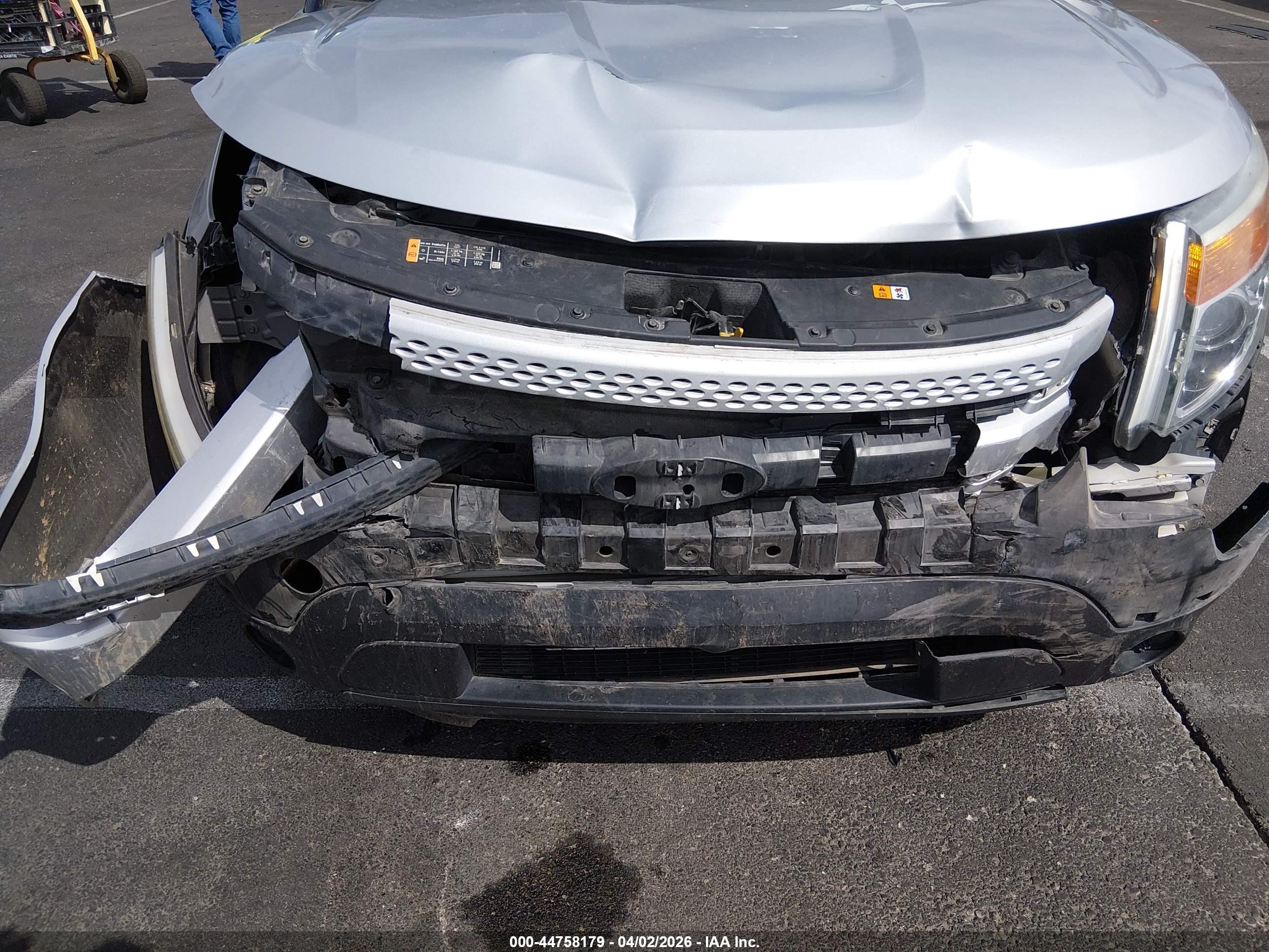 2015 Ford Explorer VIN 1FM5K8F88FGA56310 IAAI salvage auction — Front End, Salvage (Nevada), sold $925 on 2026-07-10 (photo 6)