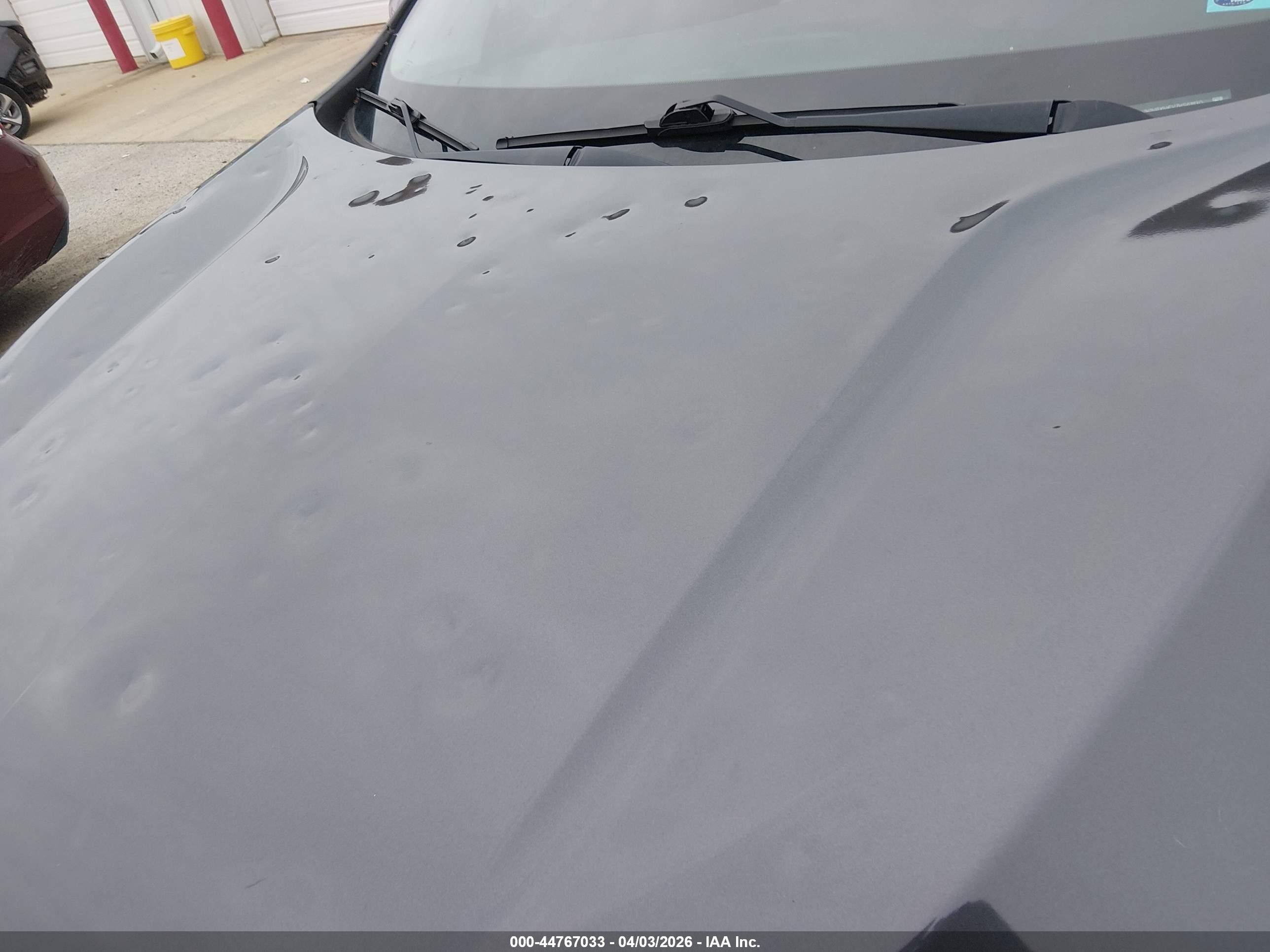 2019 Chevrolet Equinox VIN 3GNAXNEV7KS611180 IAAI salvage auction — Hail, Salvage (Illinois), sold $3,300 on 2026-07-11 (photo 6)