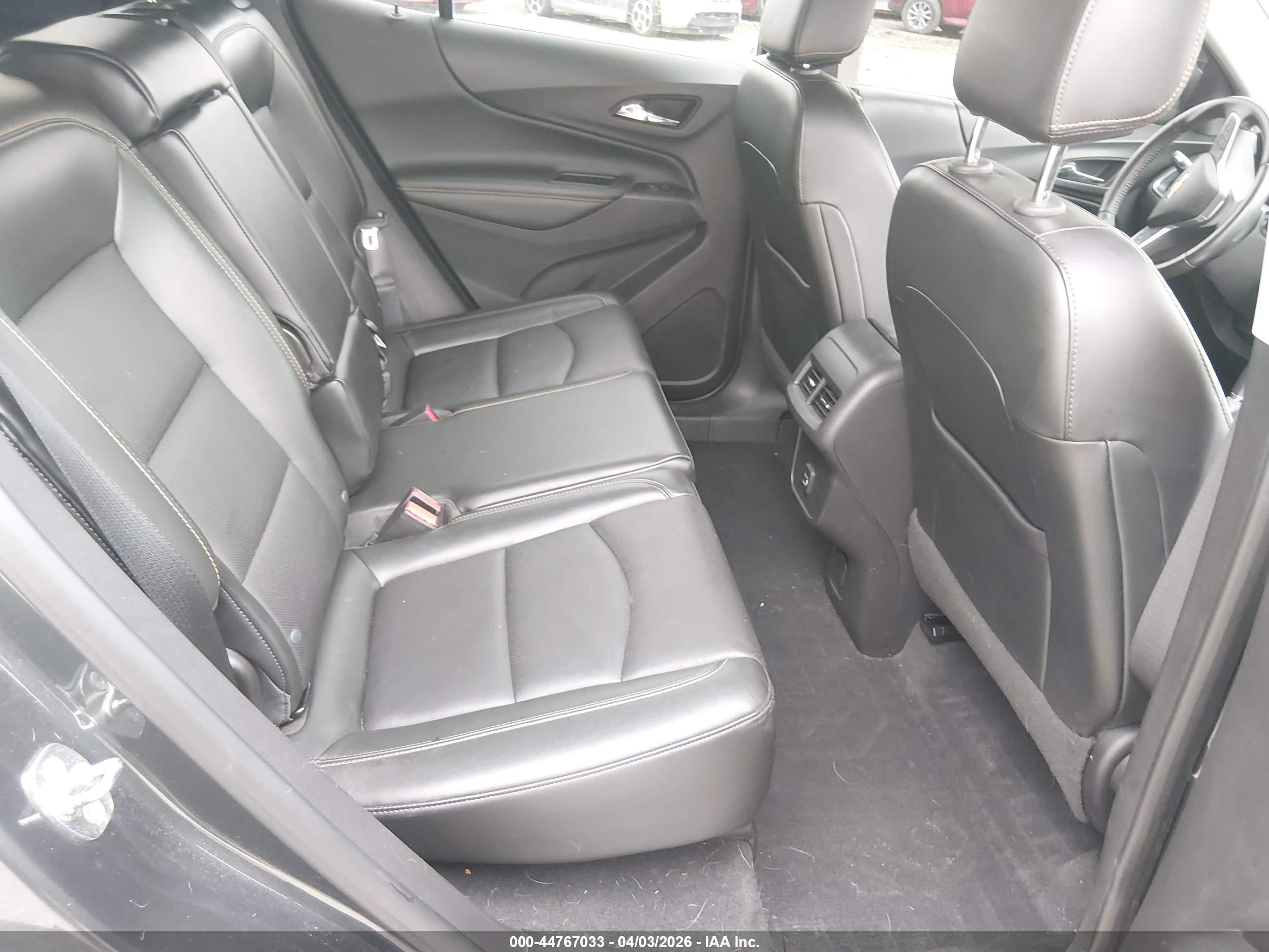 2019 Chevrolet Equinox VIN 3GNAXNEV7KS611180 IAAI salvage auction — Hail, Salvage (Illinois), sold $3,300 on 2026-07-11 (photo 8)