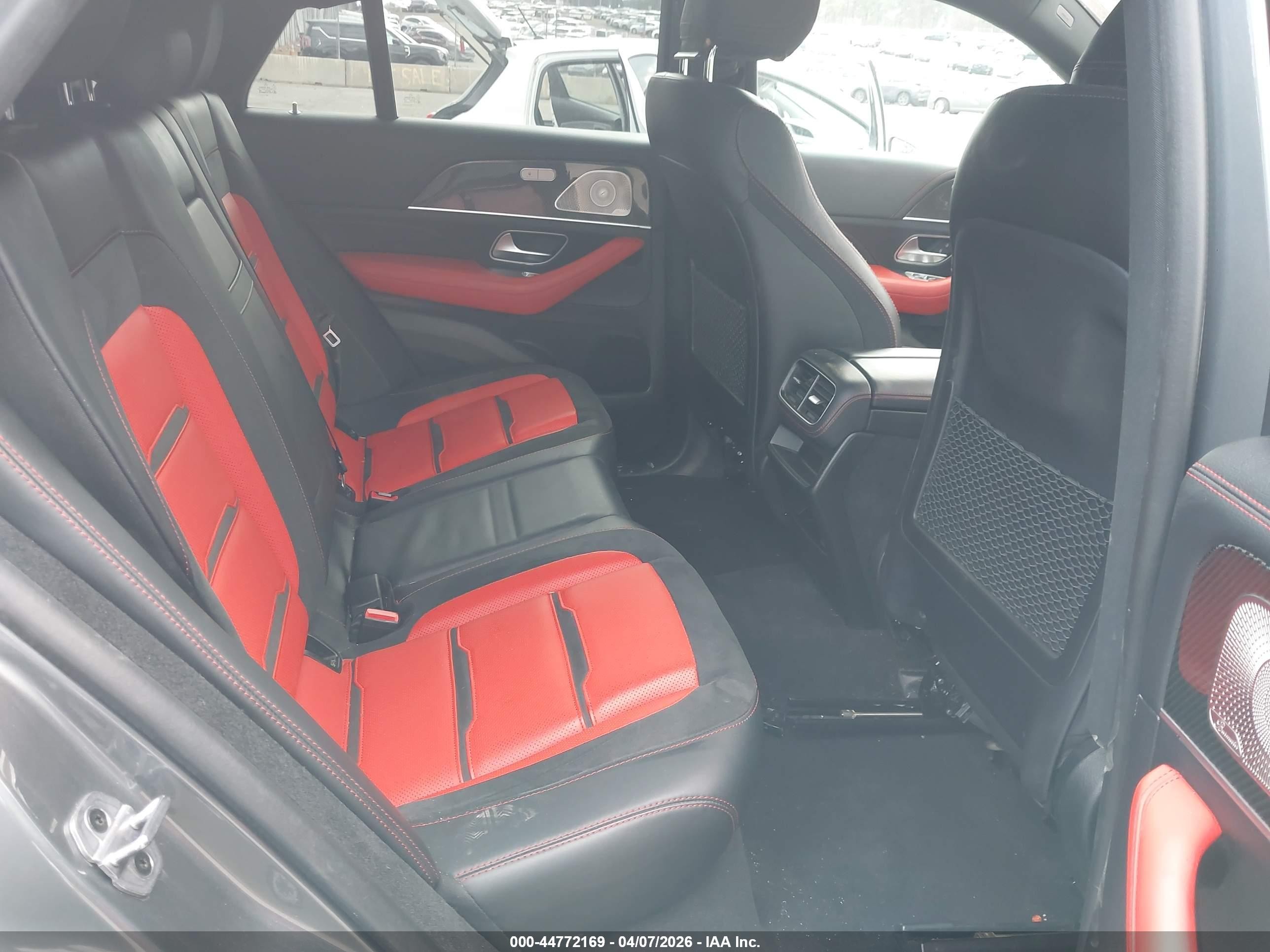 2021 Mercedes-benz Gle class VIN 4JGFD6BB9MA556528 IAAI salvage auction — Theft, Mv-907A (New York), sold $27,000 on 2026-09-03 (photo 8)