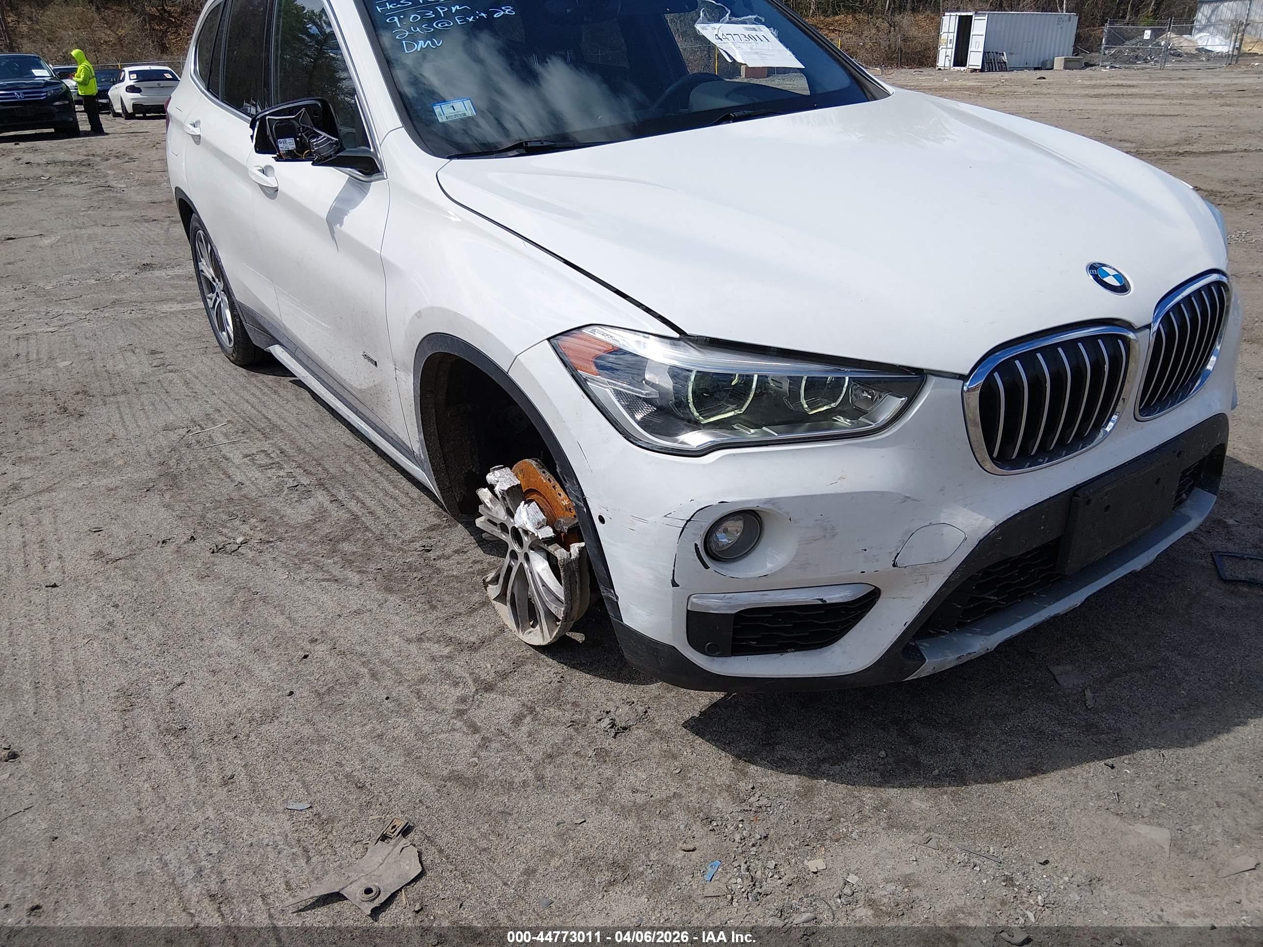 2017 BMW X1 VIN WBXHT3Z37H4A52289 IAAI salvage auction — Unknown, Salvage (Massachusetts), sold $3,800 on 2026-09-11 (photo 6)