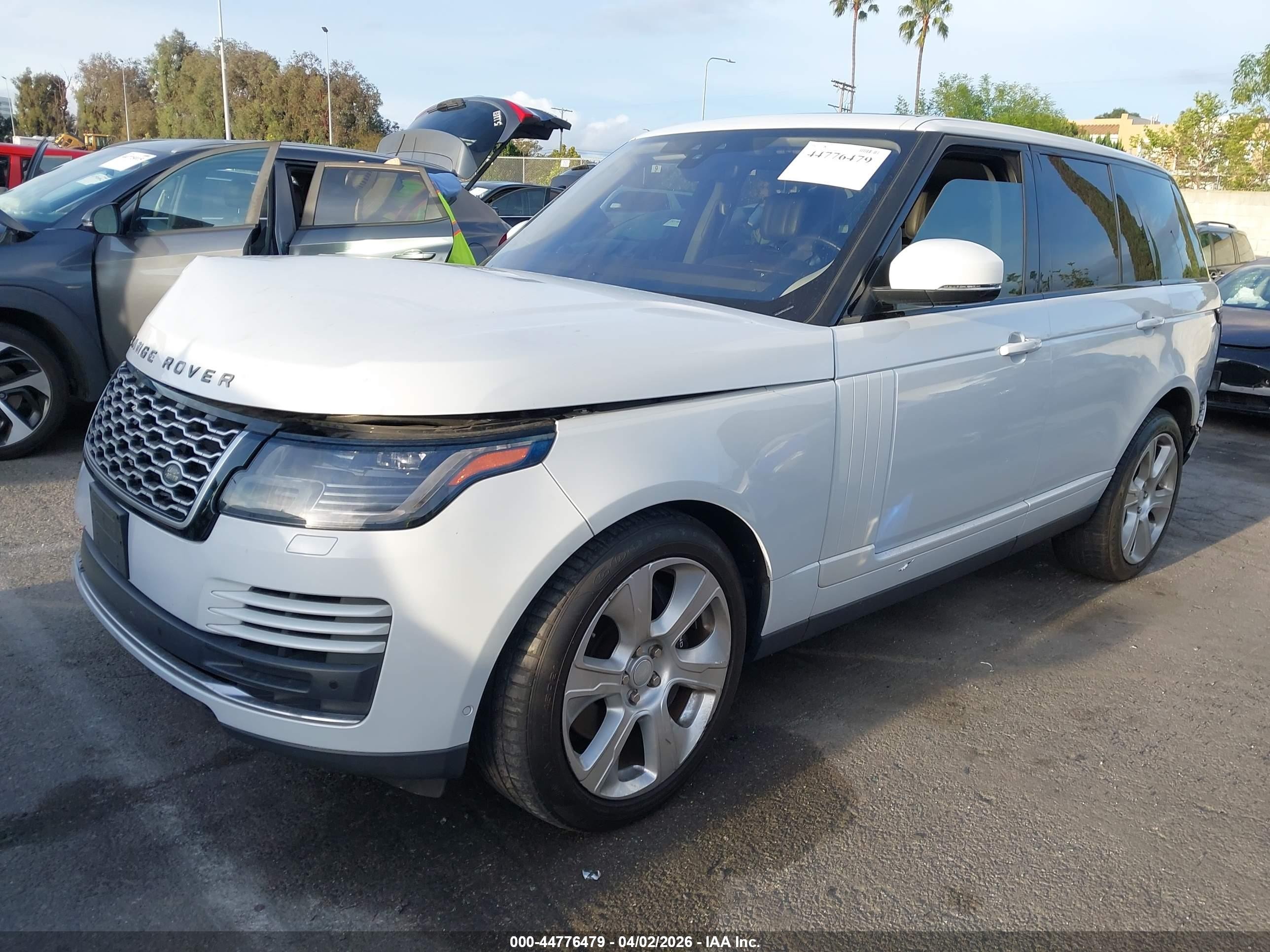 2019 Land rover RANGE ROVER VIN SALGS2RE4KA531081 IAAI salvage auction — Rear End, Salvage (California), sold $10,600 on 2026-05-25 (photo 2)