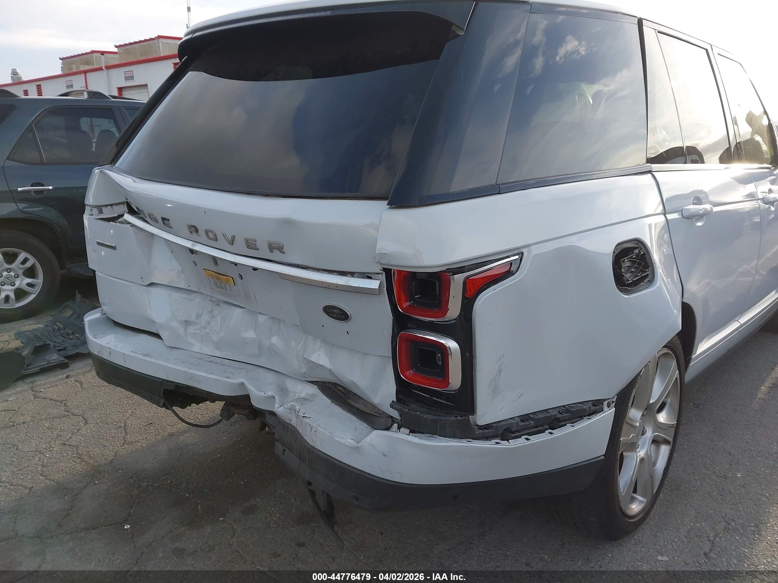 2019 Land rover RANGE ROVER VIN SALGS2RE4KA531081 IAAI salvage auction — Rear End, Salvage (California), sold $10,600 on 2026-05-25 (photo 6)