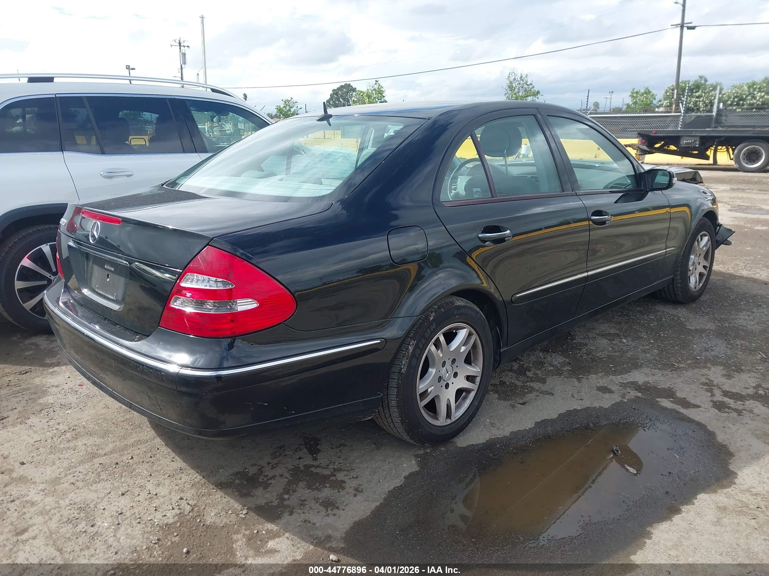 2003 Mercedes-Benz E-Class VIN WDBUF65J43A152381 IAAI salvage auction — Front End, Salvage (California), sold $300 on 2026-07-09 (photo 4)