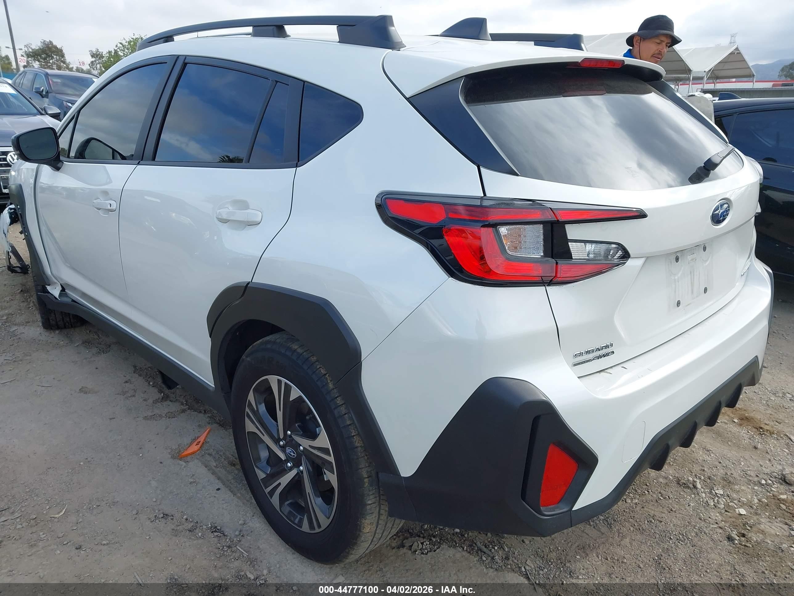 2025 Subaru Xv VIN JF2GUHDC9SH274387 IAAI salvage auction — Unknown, Wait Title, sold $7,100 on 2026-09-21 (photo 3)