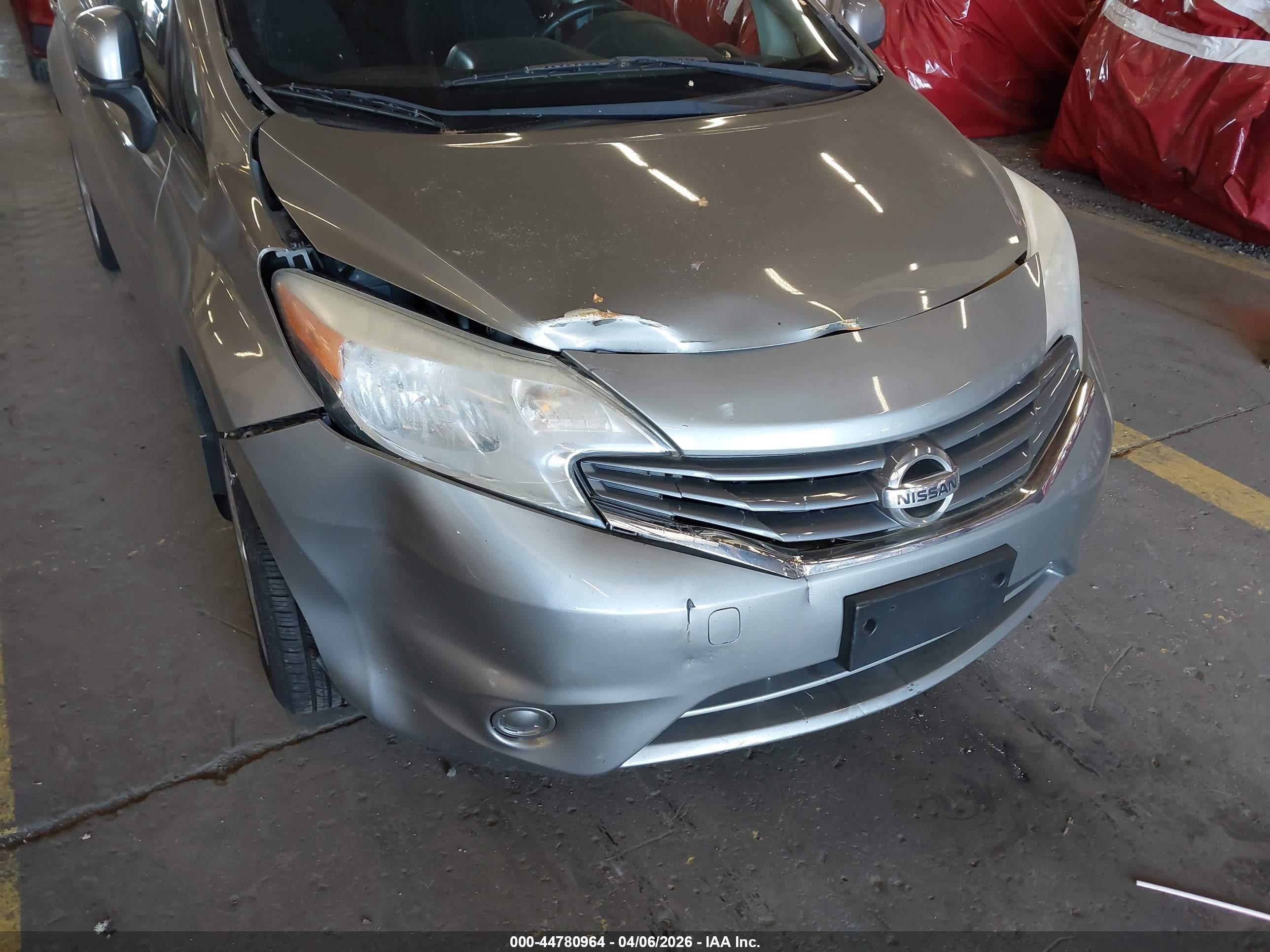 2014 Nissan Versa Note VIN 3N1CE2CP5EL396040 IAAI salvage auction — Front End, Clear (Indiana), sold $925 on 2026-07-09 (photo 6)