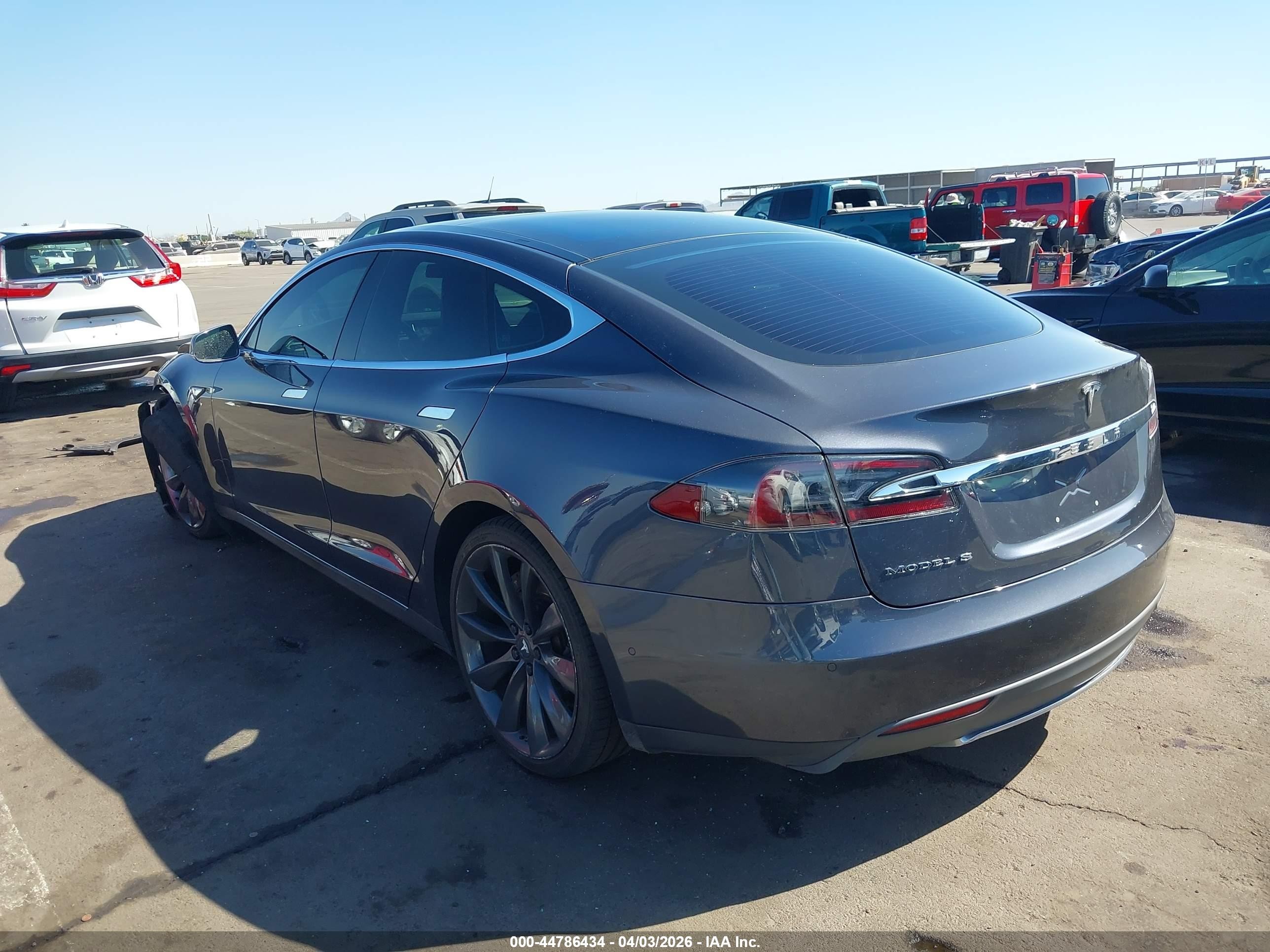 2015 Tesla Model S VIN 5YJSA1E18FF118613 IAAI salvage auction — Front End, Salvage (Arizona), sold $1,650 on 2026-06-30 (photo 3)
